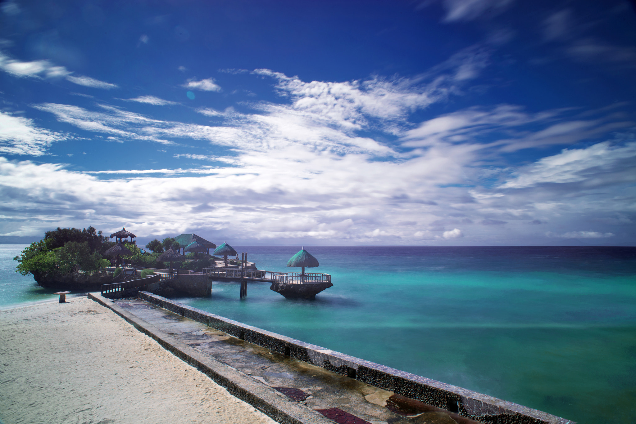 Nikon D600 + AF Nikkor 20mm f/2.8 sample photo. Under the tropical skies photography