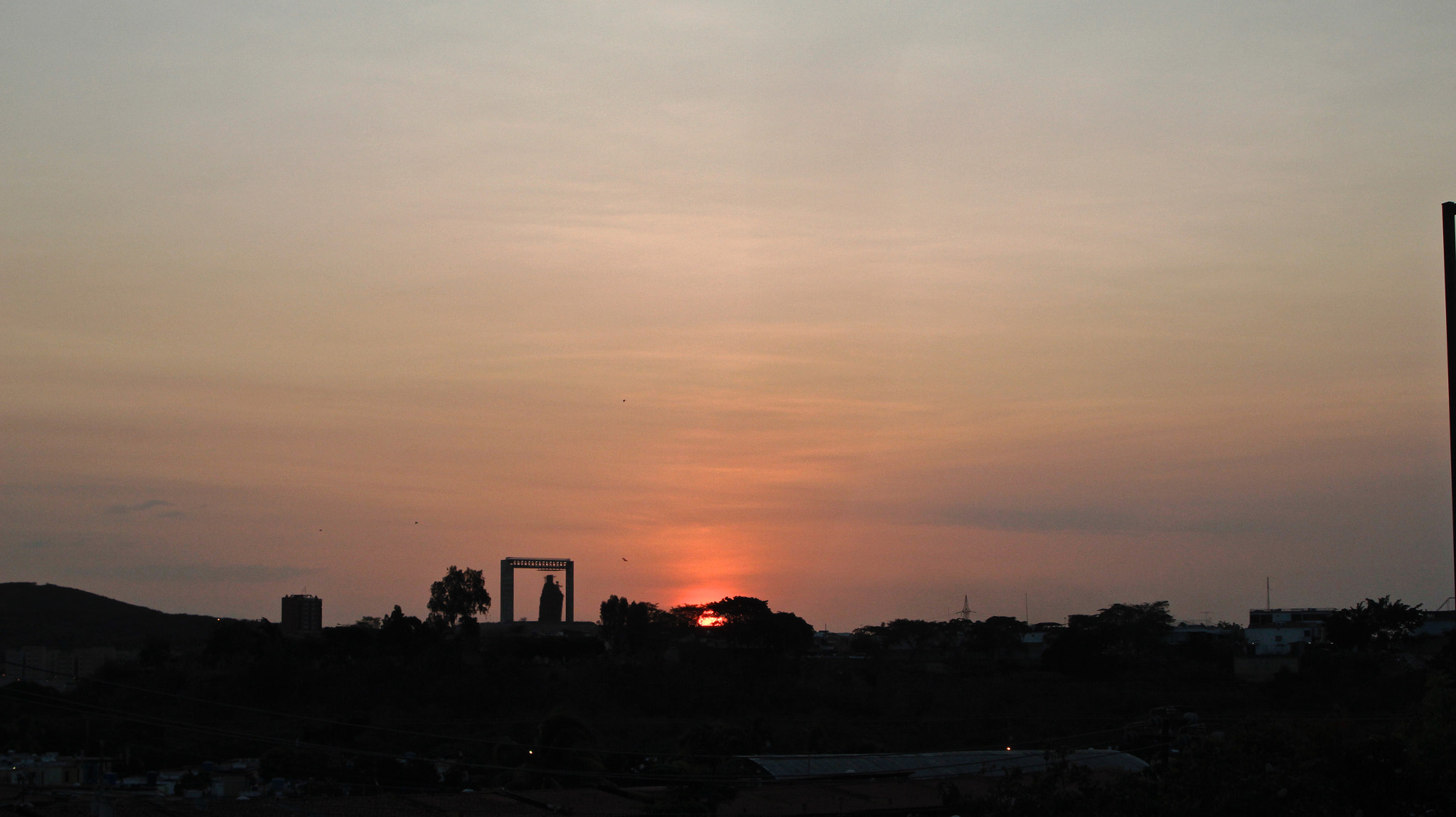 Canon EF 35-105mm f/4.5-5.6 sample photo. Barquisimeto photography
