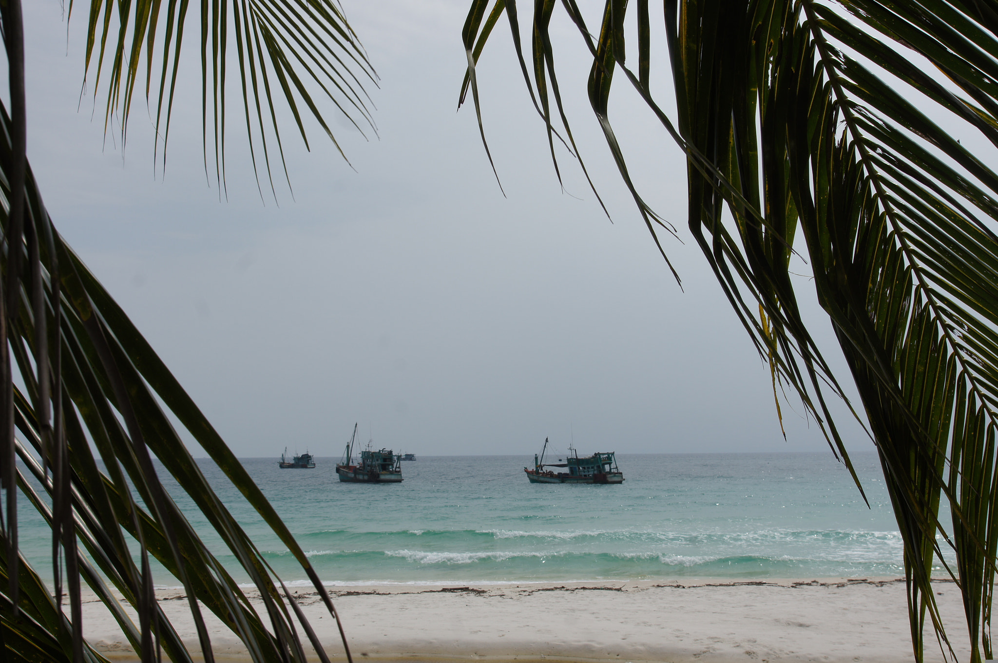 Sony Alpha DSLR-A580 sample photo. Koh rong island photography