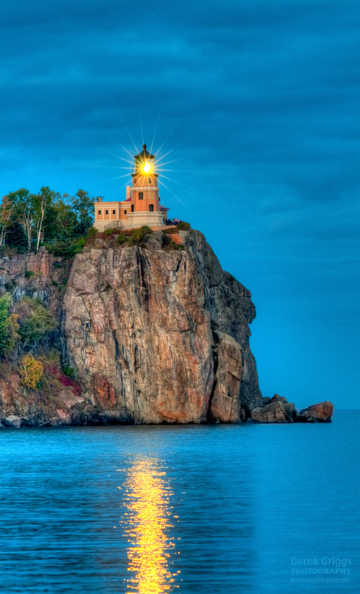 Split Rock Lighthouse by Derek Griggs - Photo 14283049 / 500px