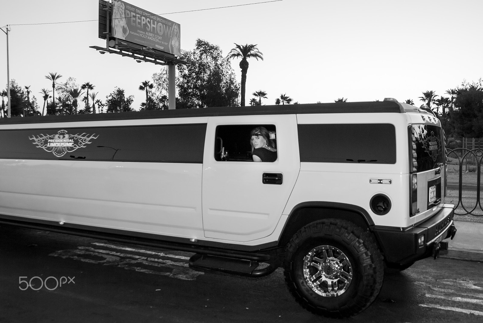 Sigma 24-70mm F2.8 EX DG HSM sample photo. Las vegas limo photography