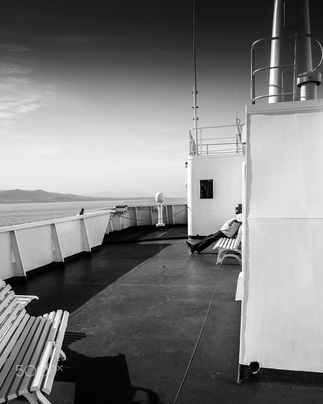 Sigma 24-70mm F2.8 EX DG HSM sample photo. Saronic ferry photography