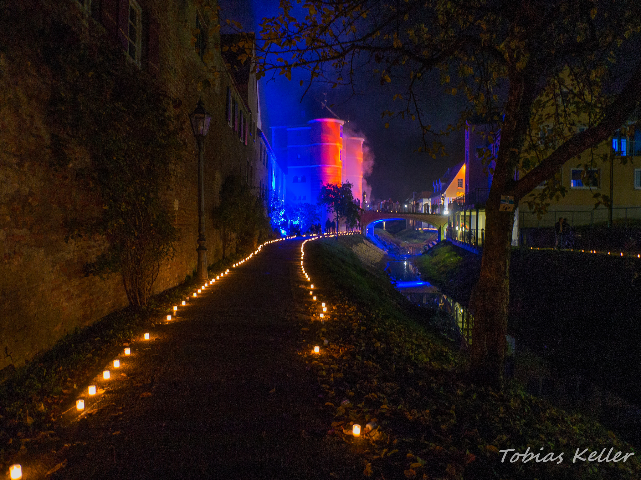 Panasonic Lumix DMC-G5 + Panasonic Lumix G 14mm F2.5 ASPH sample photo. Lichternacht - rieder tor ii photography
