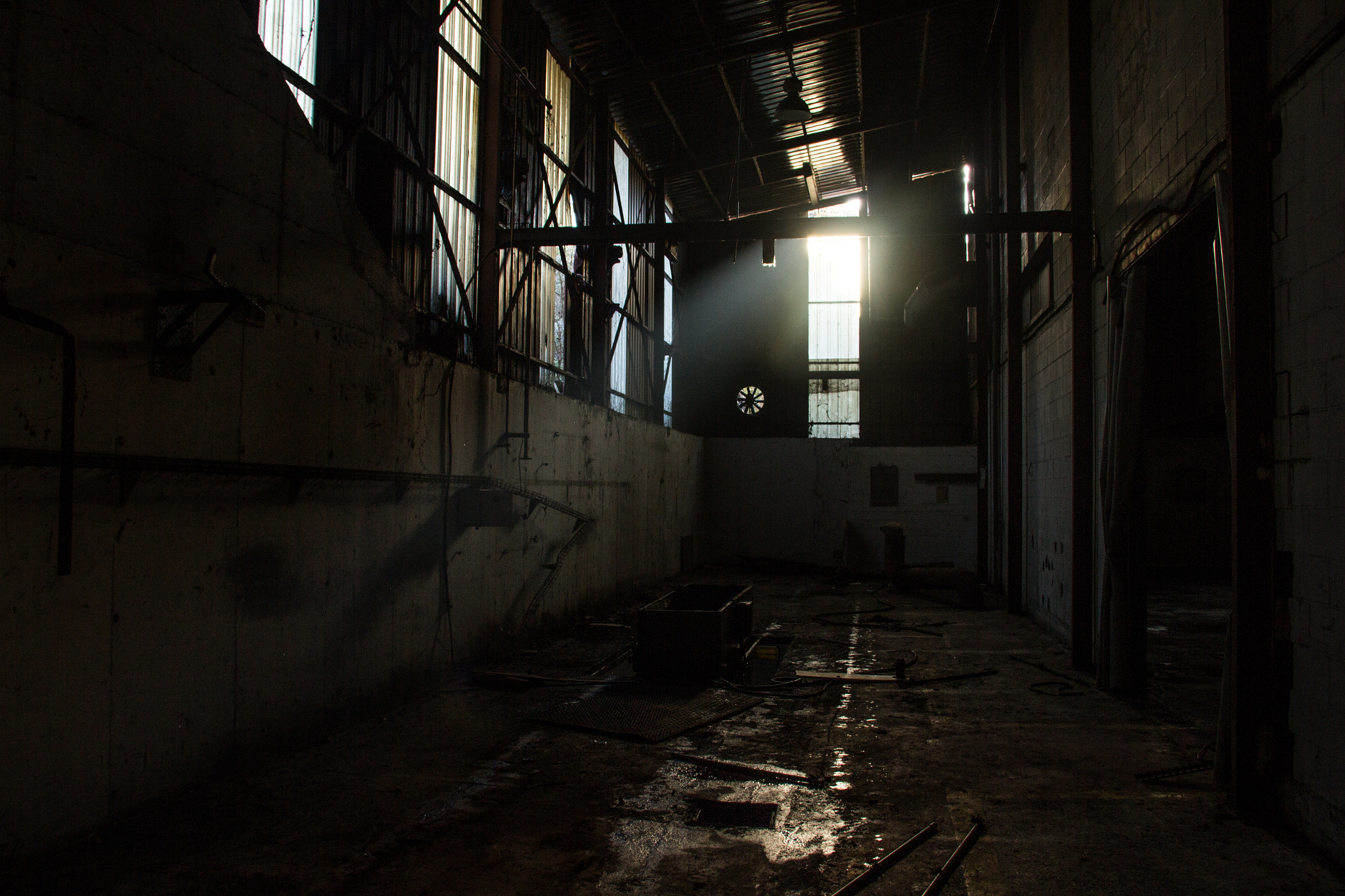 Sigma 18-125mm F3.8-5.6 DC OS HSM sample photo. Abandoned photography