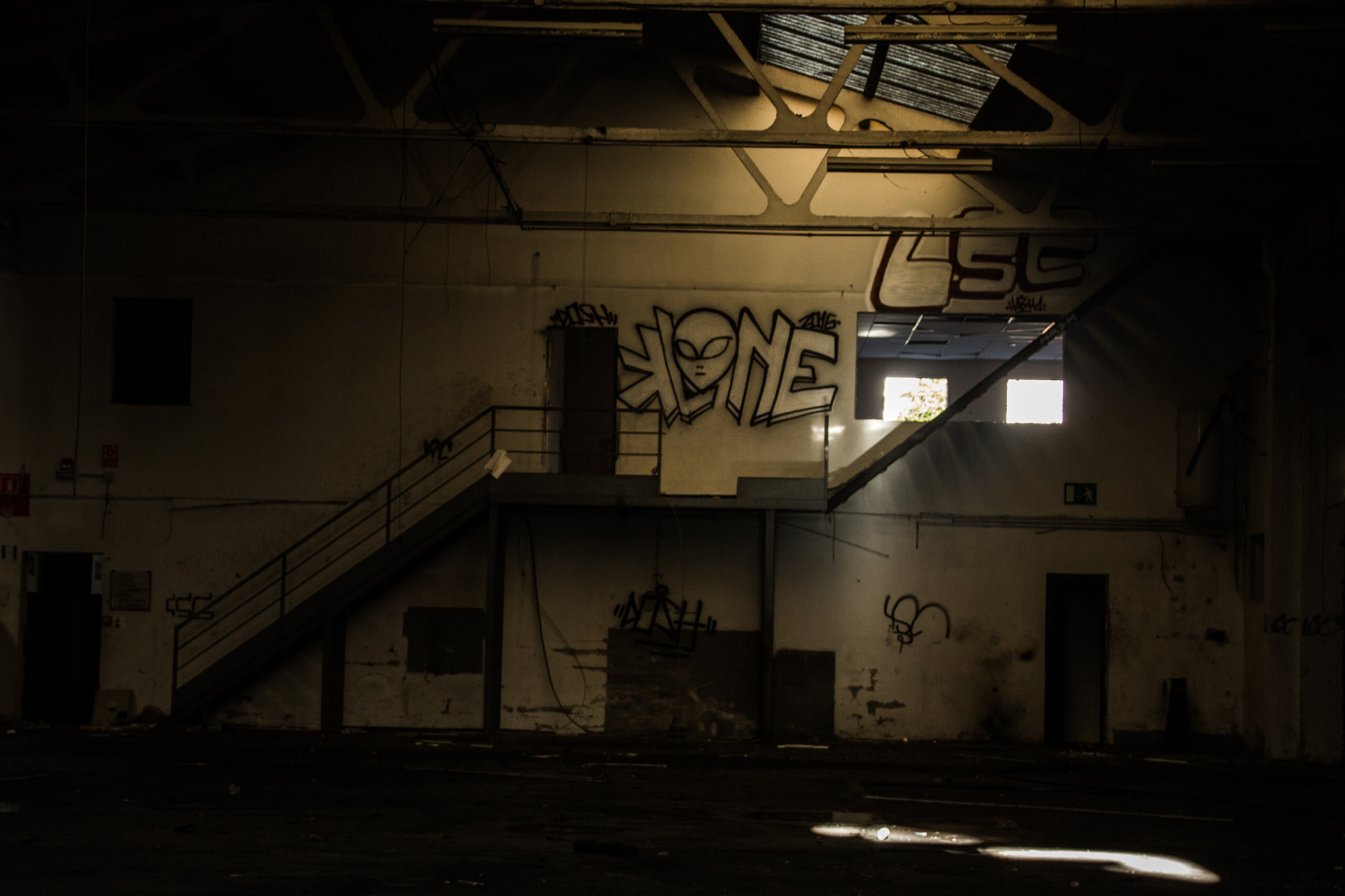 Sigma 18-125mm F3.8-5.6 DC OS HSM sample photo. Stairs to the light photography