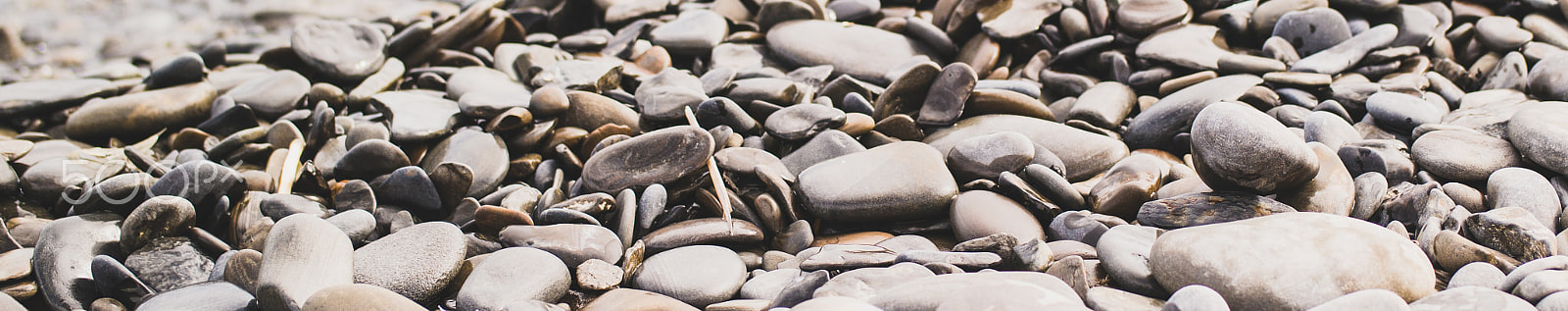 Samsung NX300 + Samsung NX 45mm F1.8 sample photo. Sea stones photography