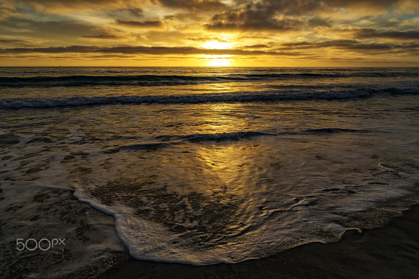 Nikon D3S sample photo. Golden sunset in oceanside - march 3, 2016 photography