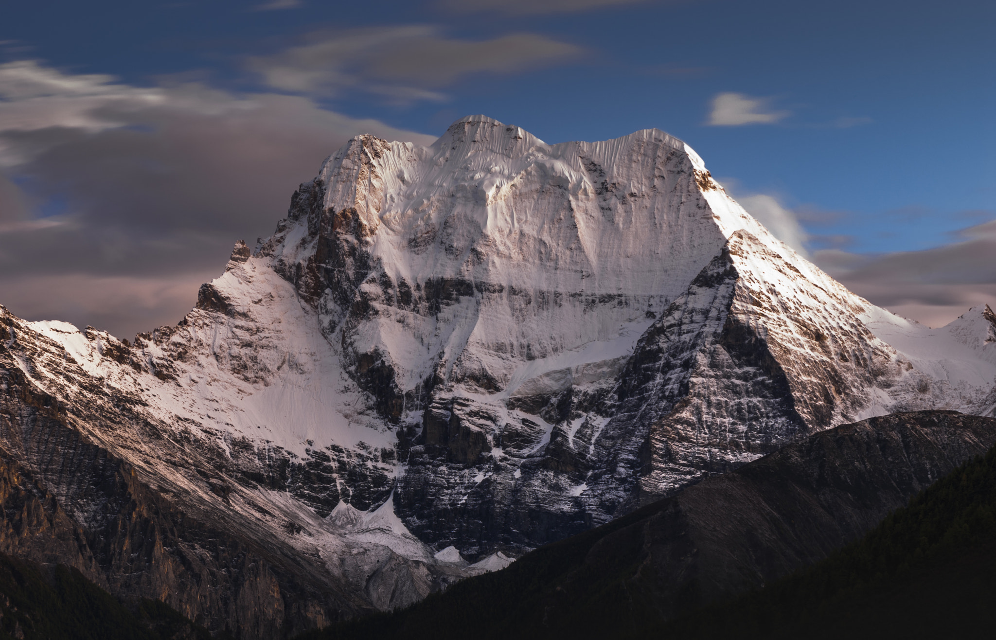 Nikon AF-Nikkor 80-200mm F2.8D ED sample photo. Holy mountain of tibet, sichuan, china photography