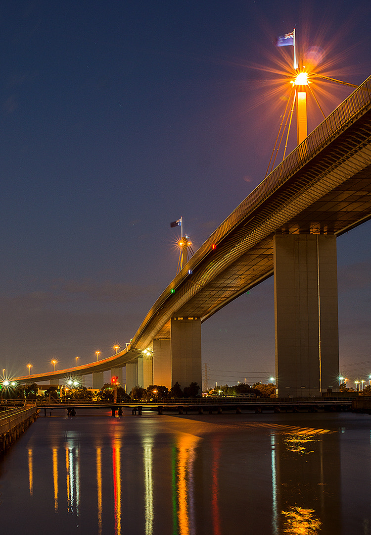 Sony Alpha NEX-7 + E 32mm F1.8 sample photo. West gate bridgr photography