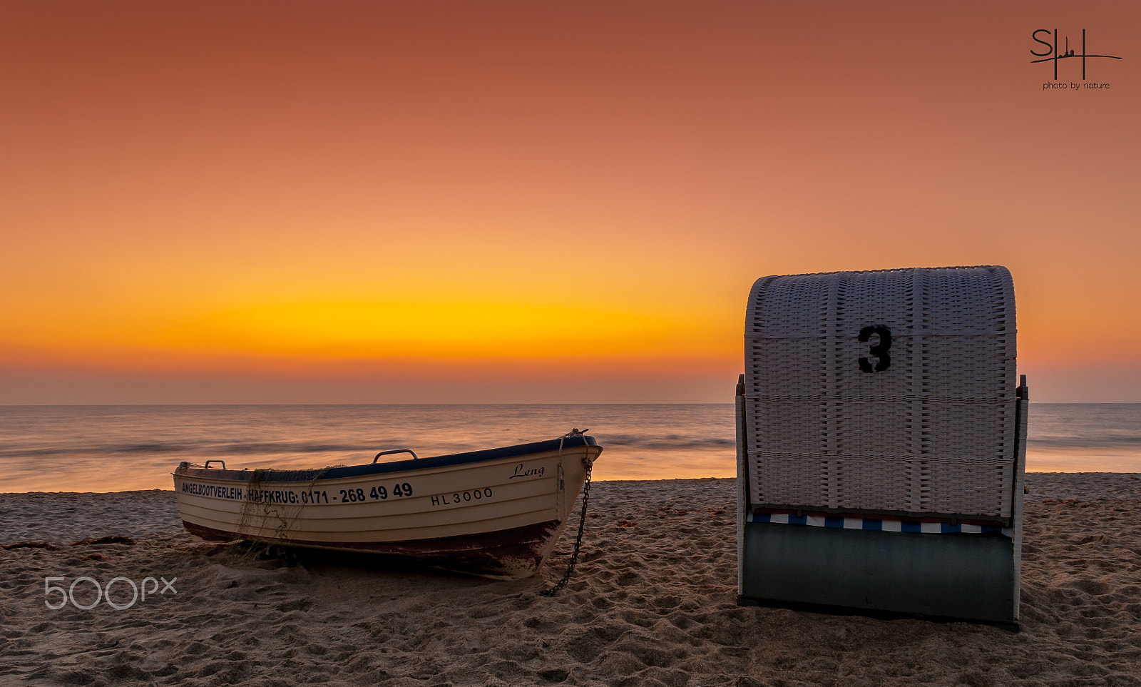 Sigma 18-50mm F2.8-4.5 DC OS HSM sample photo. Am strand photography
