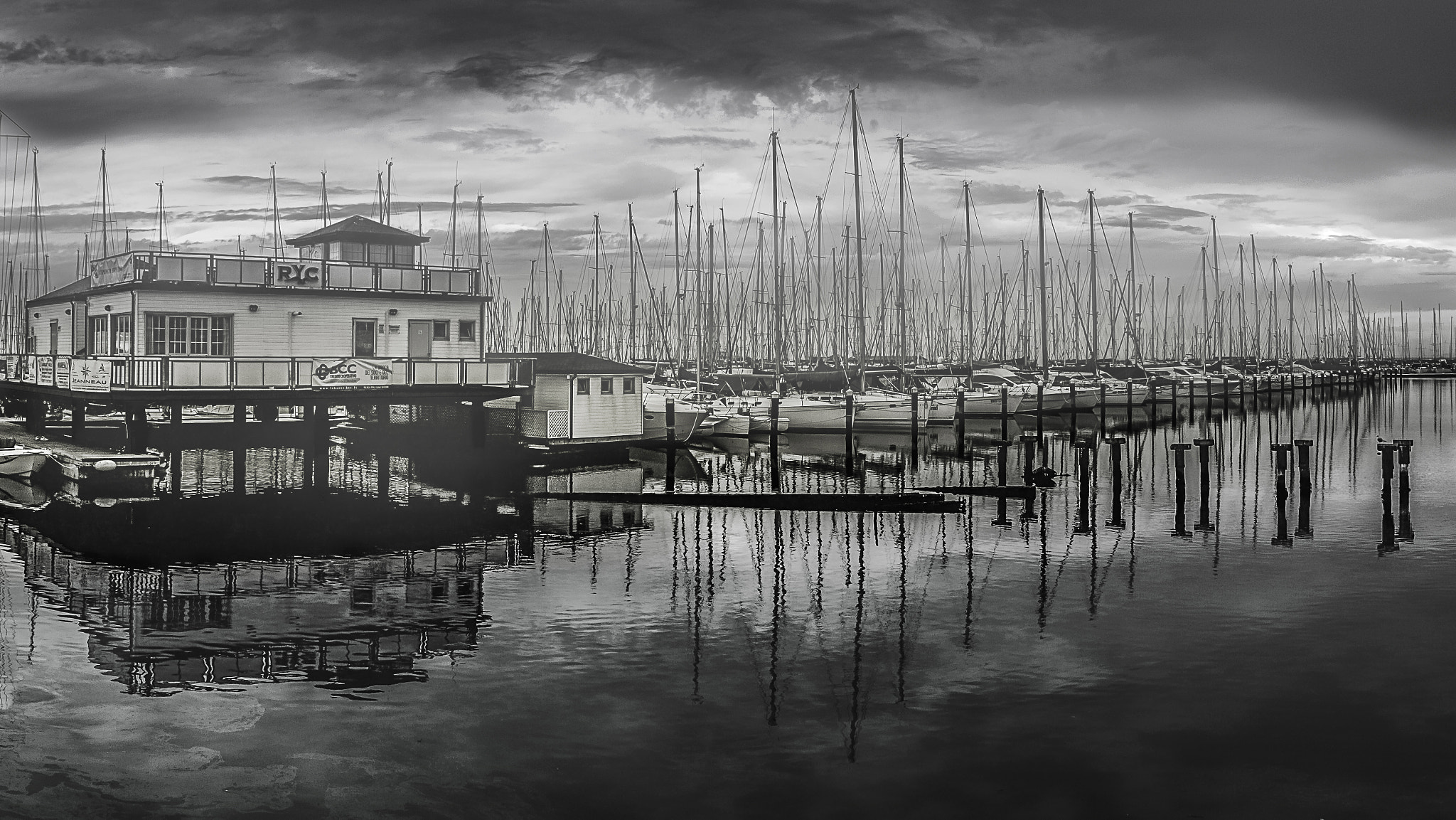 Canon EOS-1D Mark III sample photo. Marina di ravenna (italia) photography