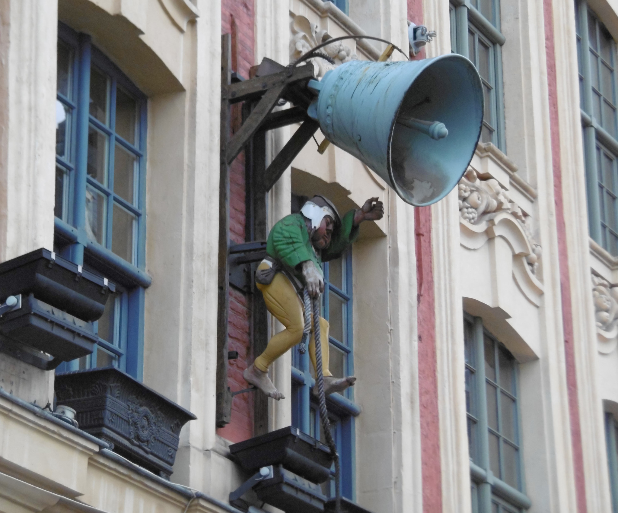 Panasonic DMC-SZ10 sample photo. Funny bell -  liile photography