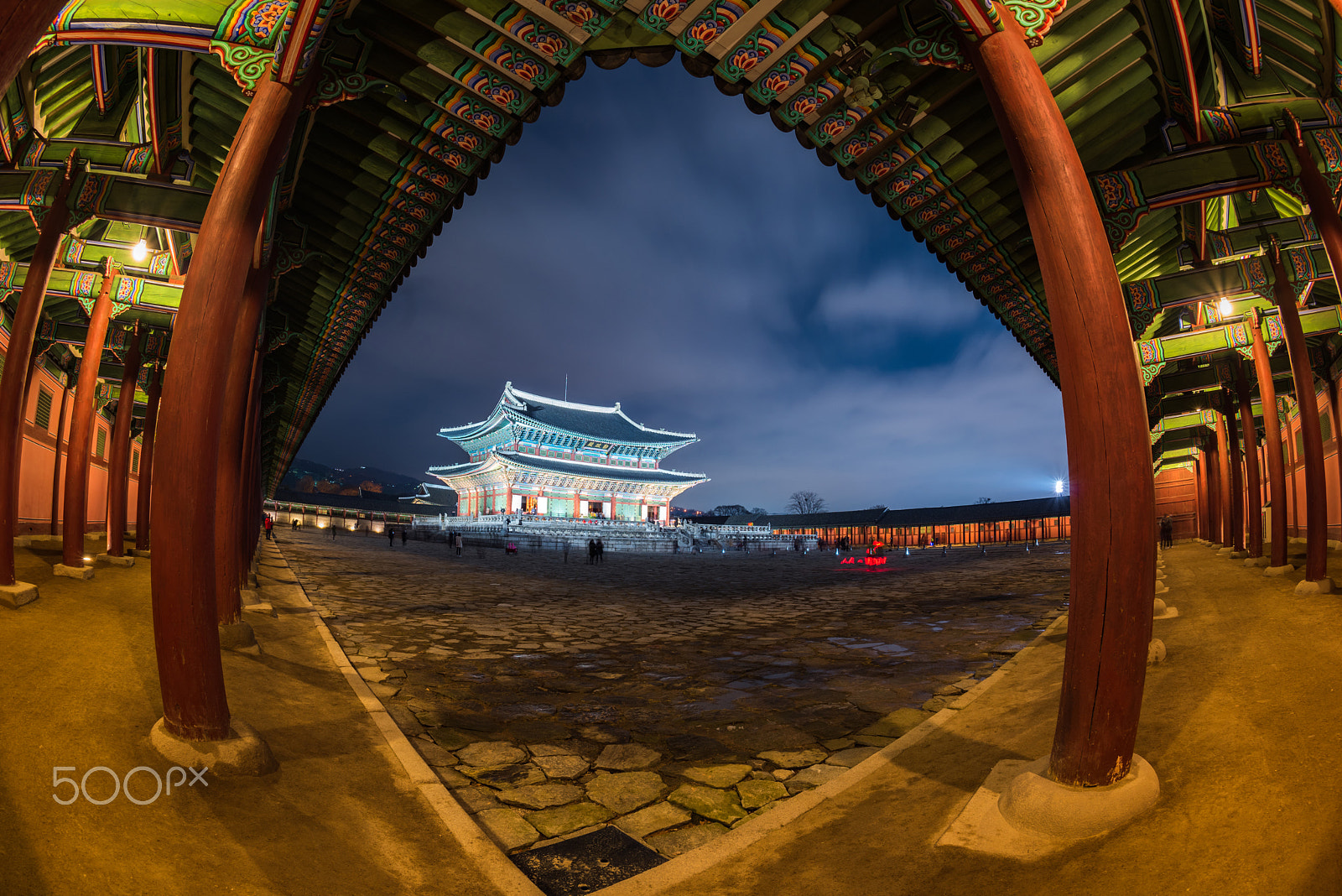 Nikon D810 + Nikon AF Fisheye-Nikkor 16mm F2.8D sample photo. Gyeongbokgung palace at night in seoul, south korea photography