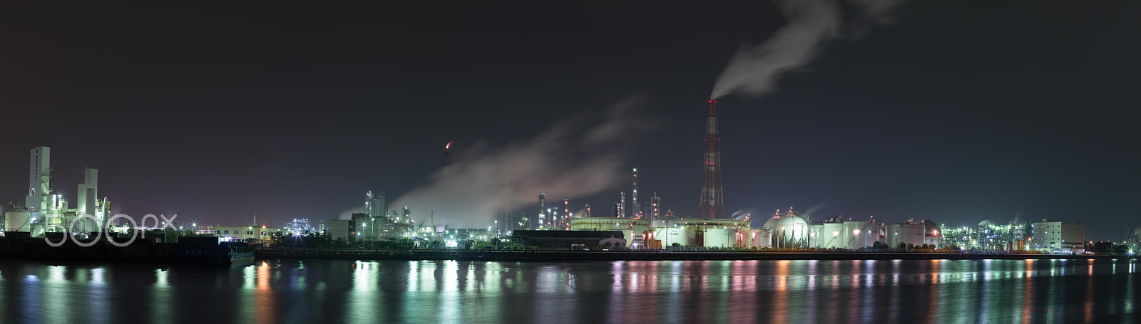 Pentax 645D + smc PENTAX-FA645 75mm F2.8 sample photo. Japanese factory photography