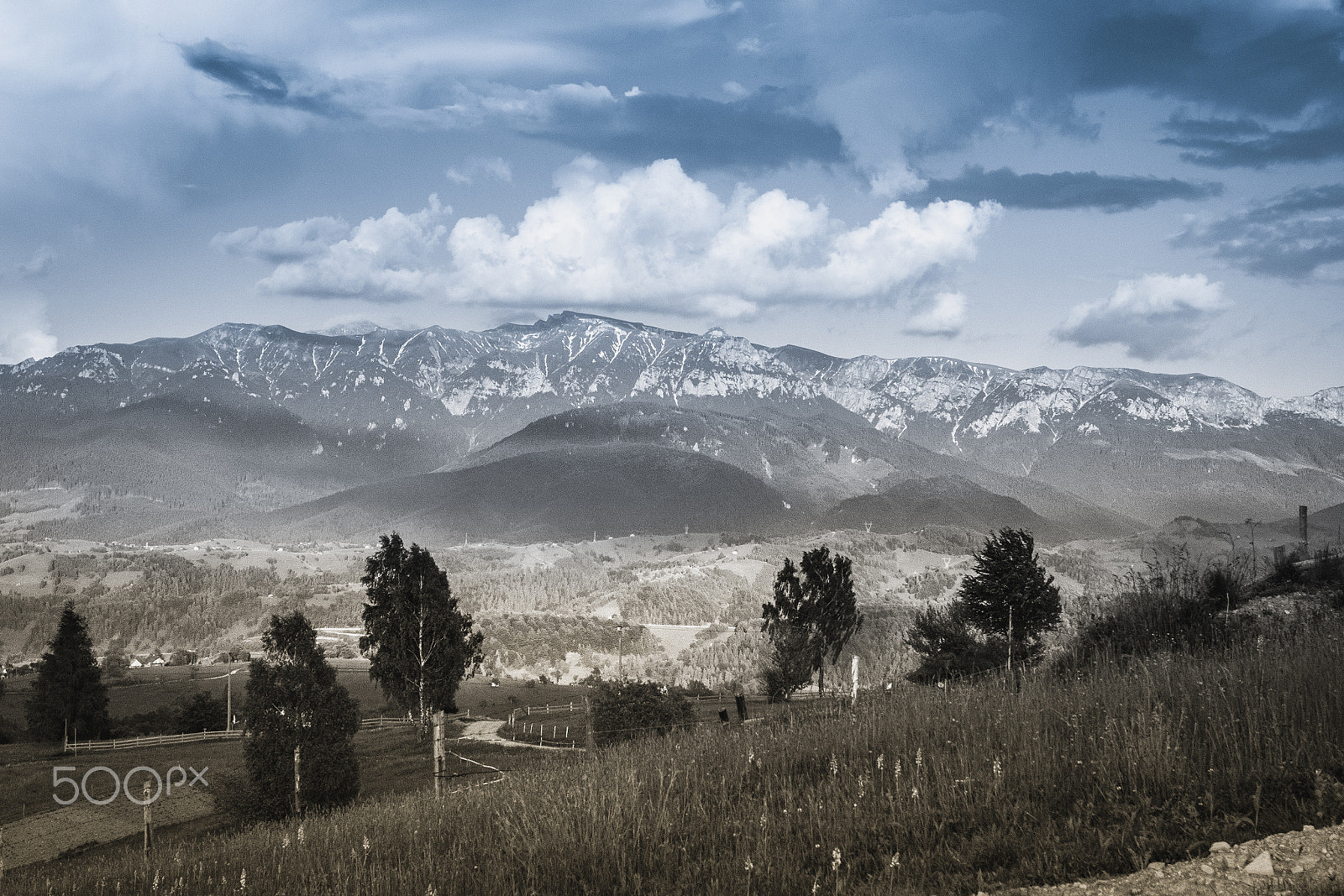 Canon EF 16-35mm F2.8L II USM sample photo. Piatra craiului mountains - romania photography