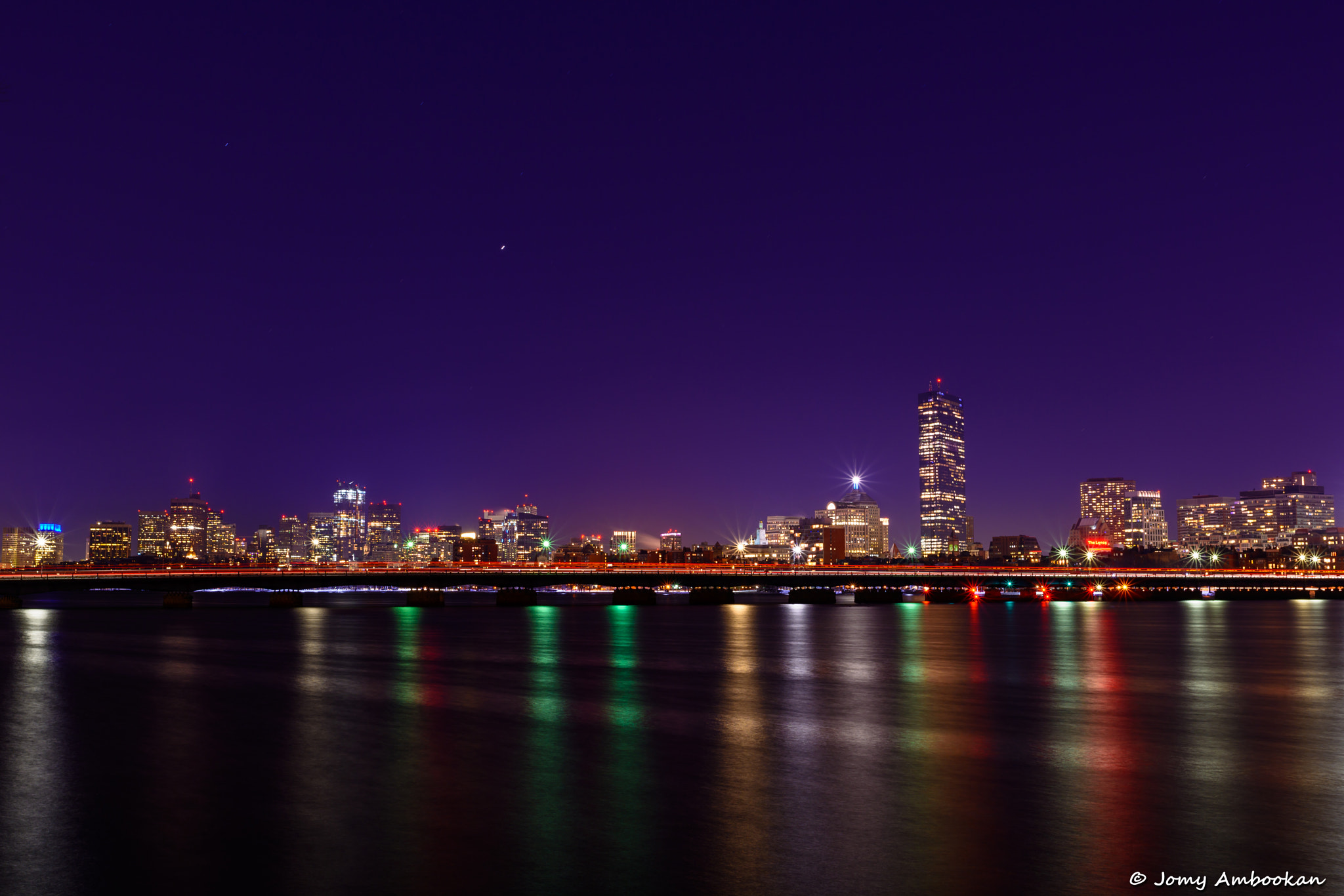 Nikon D5200 + Nikon AF-S Nikkor 24mm F1.8G ED sample photo. Night in boston photography