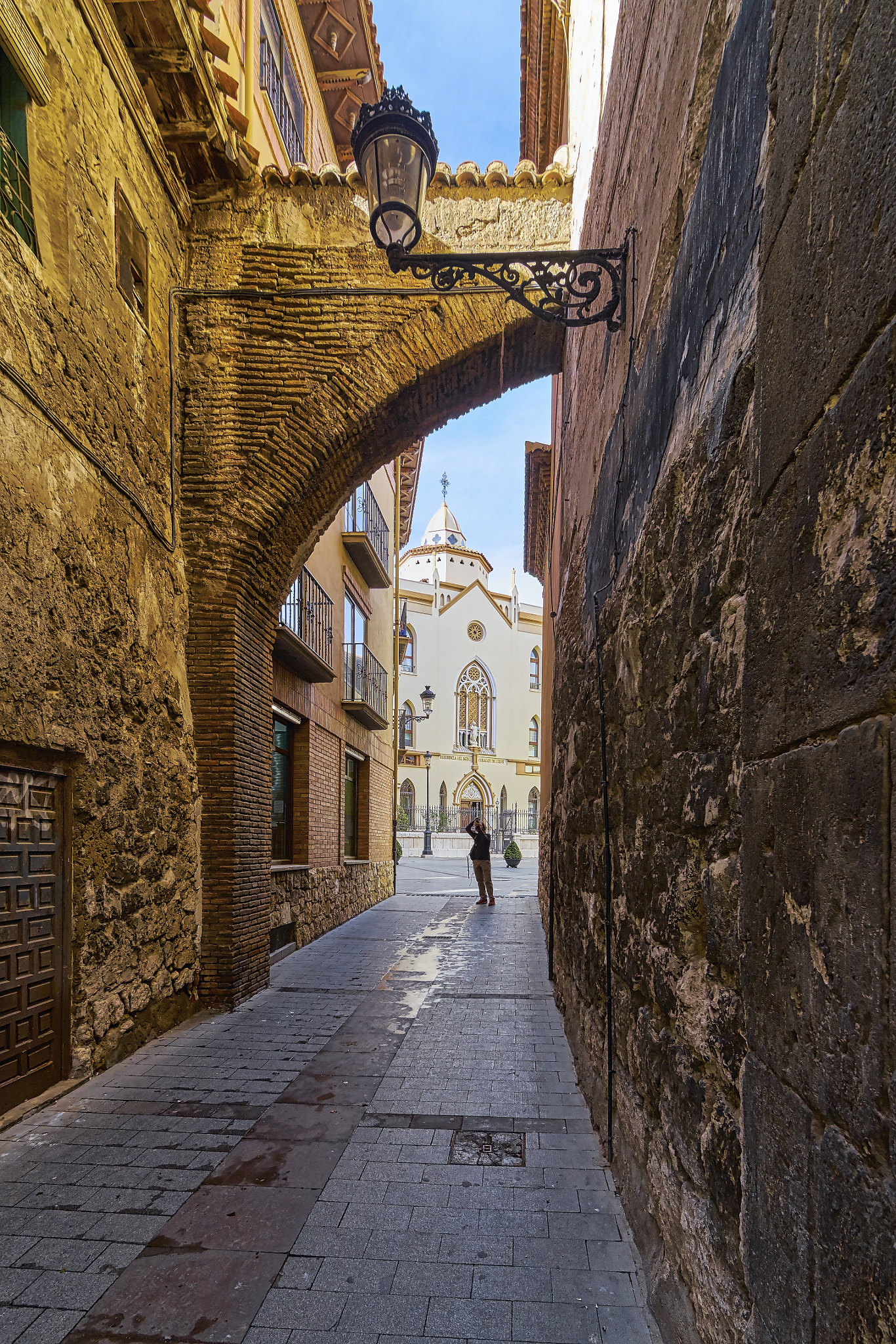 Tokina AT-X Pro 11-16mm F2.8 DX II sample photo. Cerca de la catedral de santa maría de mediavilla de teruel photography