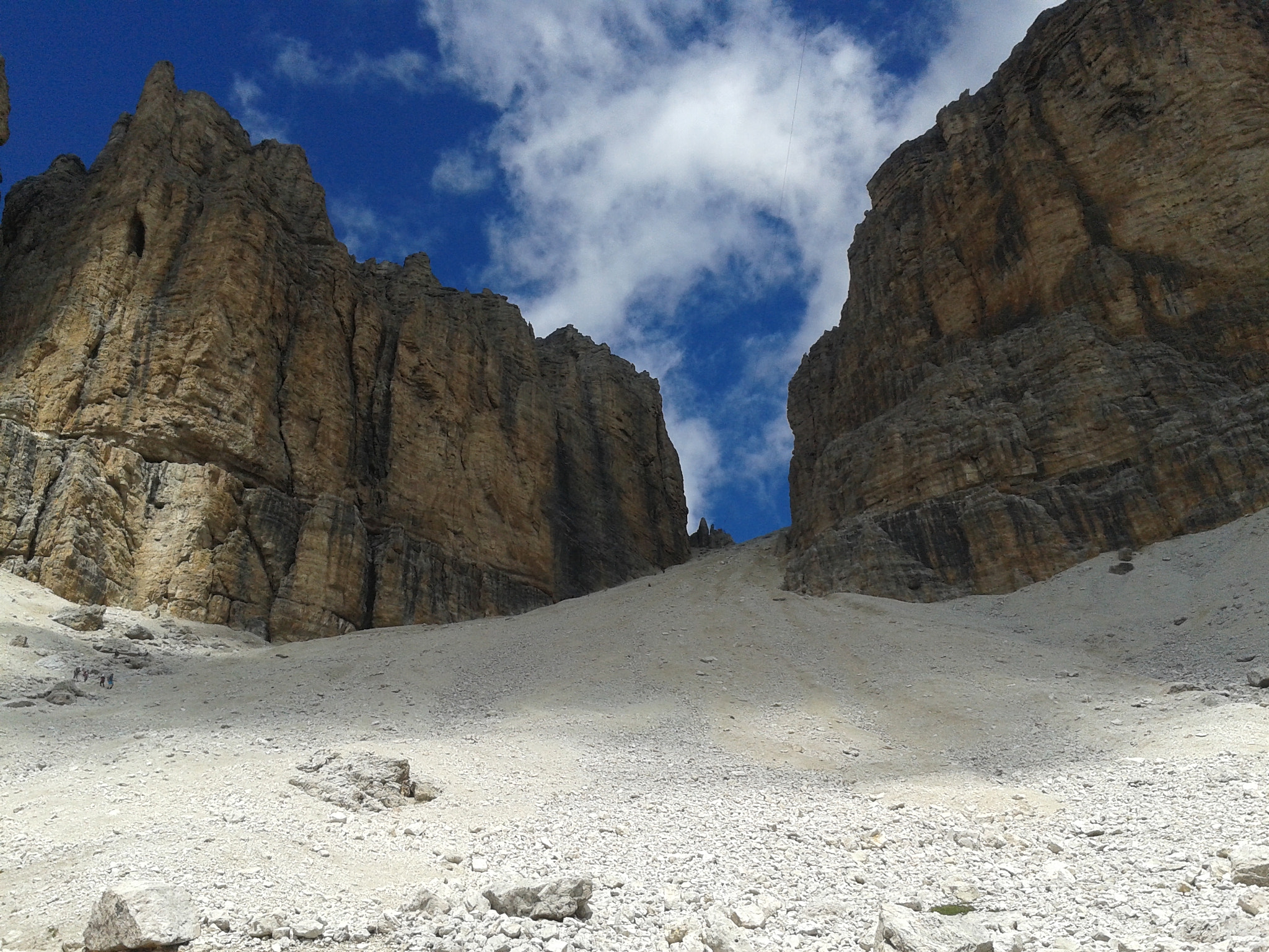 Samsung Galaxy S DUOS sample photo. Dolomite mountain pordoi photography
