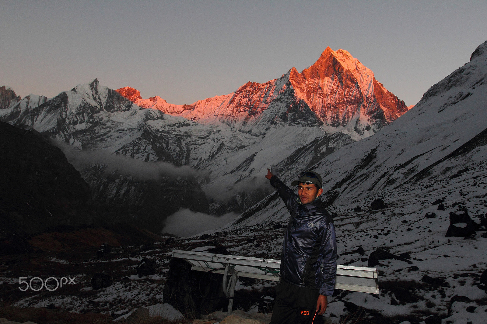 Canon EOS 600D (Rebel EOS T3i / EOS Kiss X5) + Canon EF 17-40mm F4L USM sample photo. Adventure &amp; trekking at nepal. photography