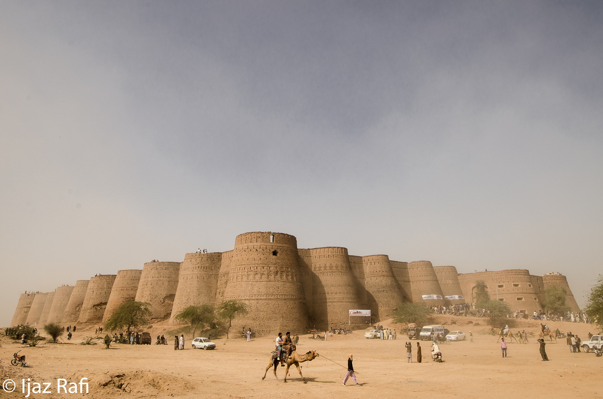 Nikon AF-S Nikkor 16-35mm F4G ED VR sample photo. Derawar fort photography