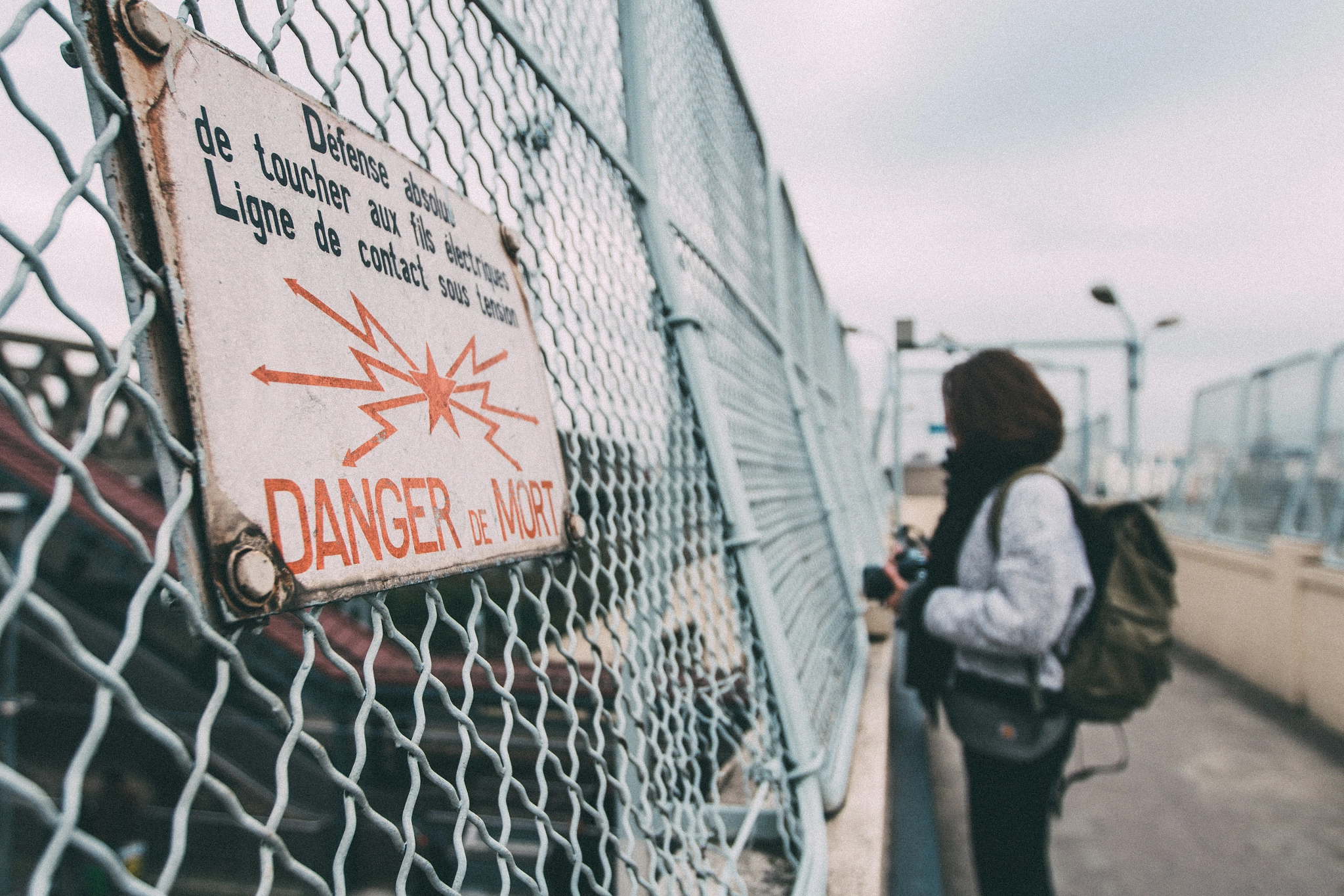 Canon EF 16-35mm F2.8L II USM sample photo. Face the danger 1/3 photography