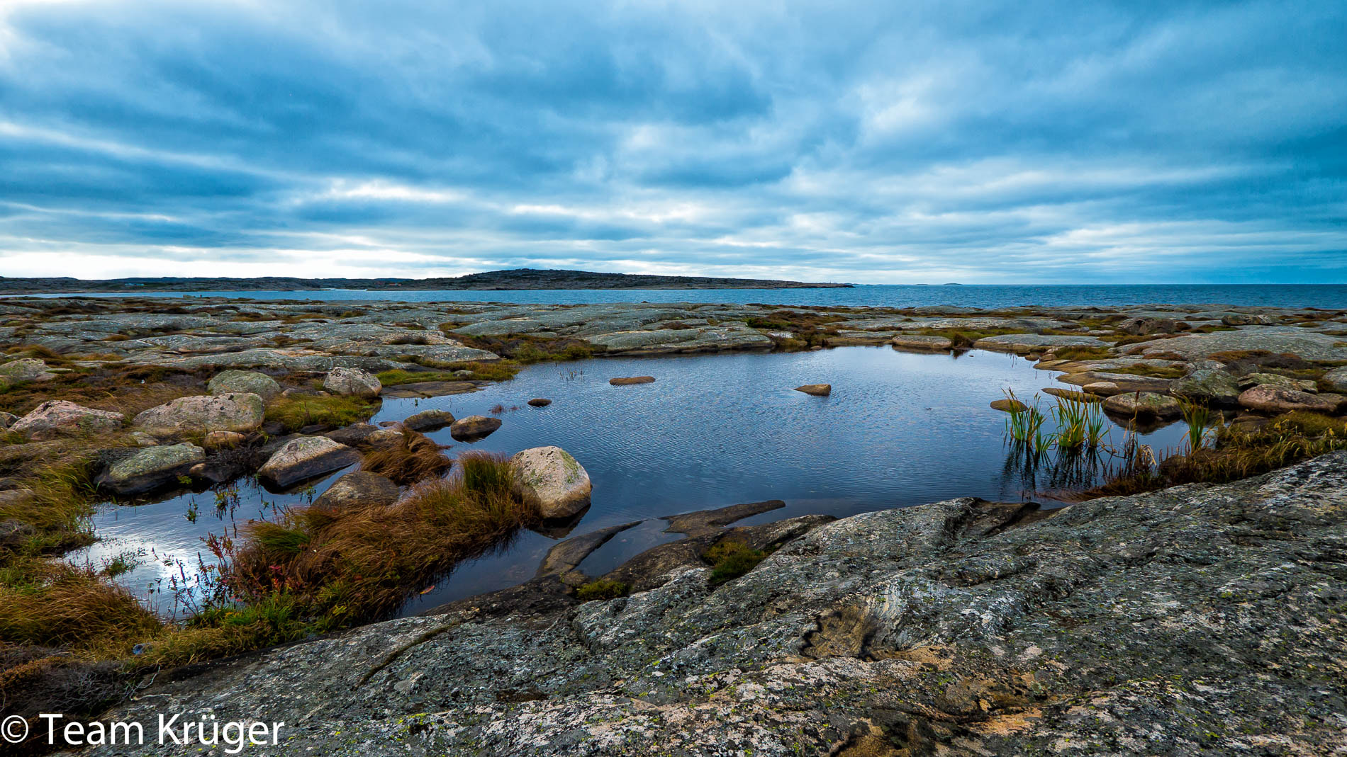 Panasonic Lumix DMC-GH3 + Panasonic Lumix G Vario 7-14mm F4 ASPH sample photo. Ramsvik schweden photography