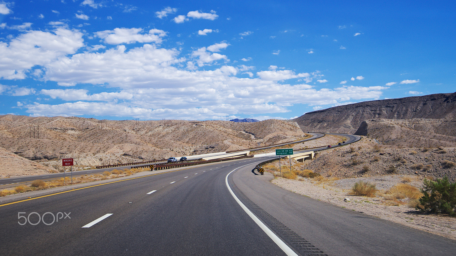 Sony a7 + Sony Vario-Tessar T* FE 16-35mm F4 ZA OSS sample photo. I-40 near hoover dam photography
