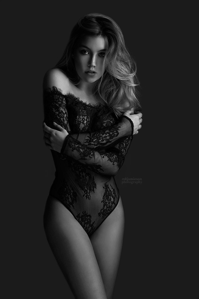 Sony a7R II + Canon EF 85mm F1.8 USM sample photo. Scarlett jane  photography
