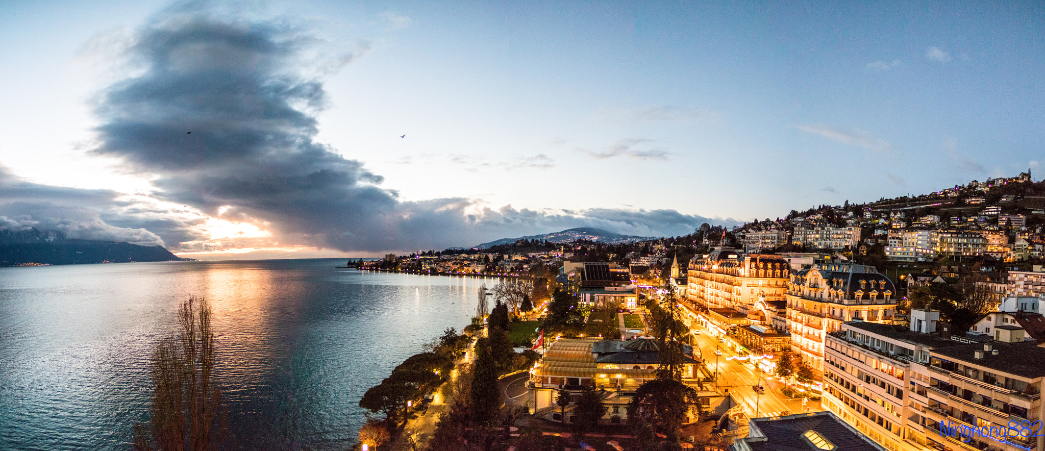 ZEISS Distagon T* 28mm F2 sample photo. Montreux switzerland photography