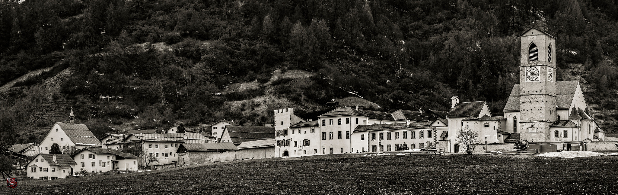 Leica APO-Summicron-M 90mm F2 ASPH sample photo. Val müstair: back at the monastery, after walking through the valley photography