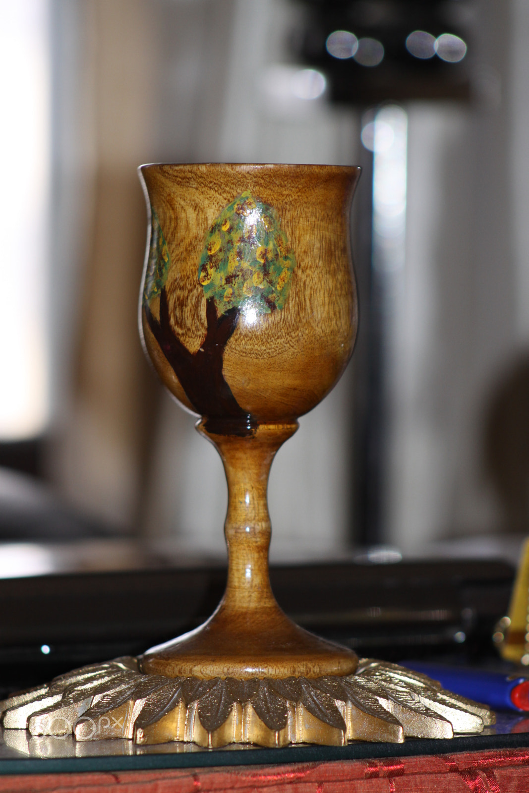 Canon EF 75-300mm f/4-5.6 USM sample photo. Cup of old photography