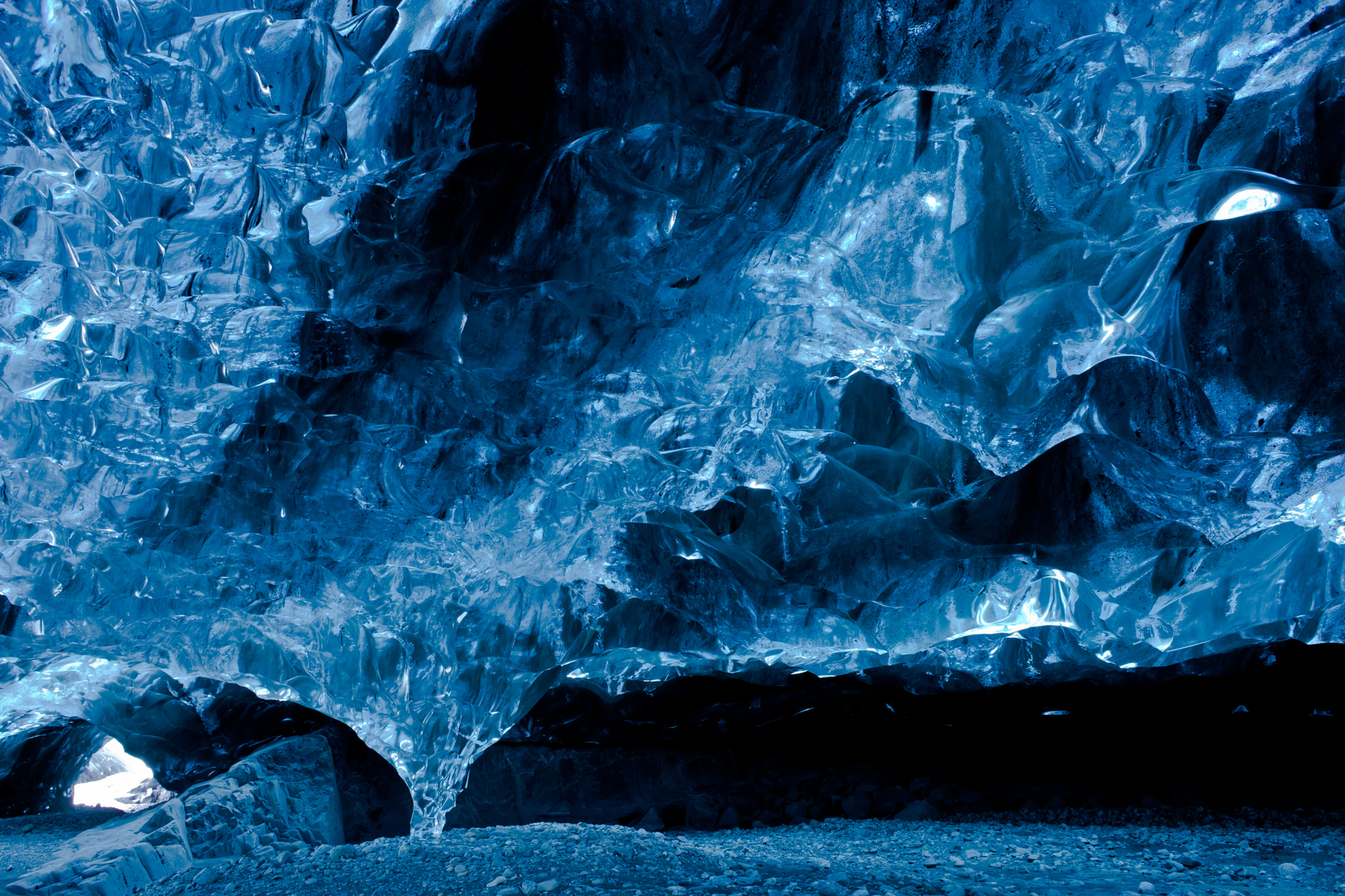 Canon EOS 5D Mark II + Canon EF 28mm F2.8 sample photo. Pilar - blue ice cave - iceland photography