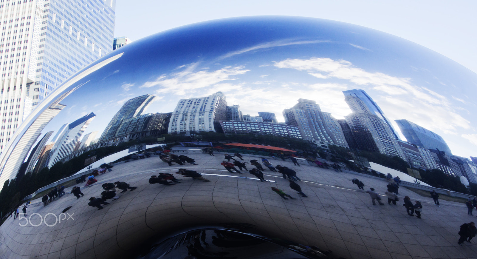 Sony SLT-A77 + Minolta AF 28-80mm F3.5-5.6 (D) sample photo. The chicago cloud gate sculpture, 'the bean' photography