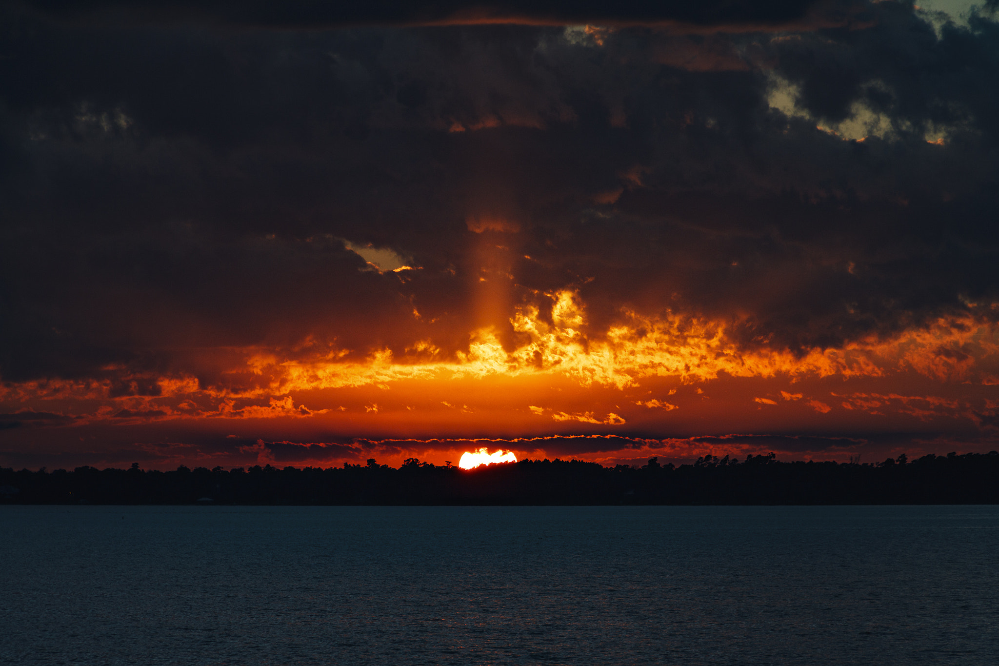 Canon EOS 50D + Tamron 16-300mm F3.5-6.3 Di II VC PZD Macro sample photo. Sunset on lake moultrie photography