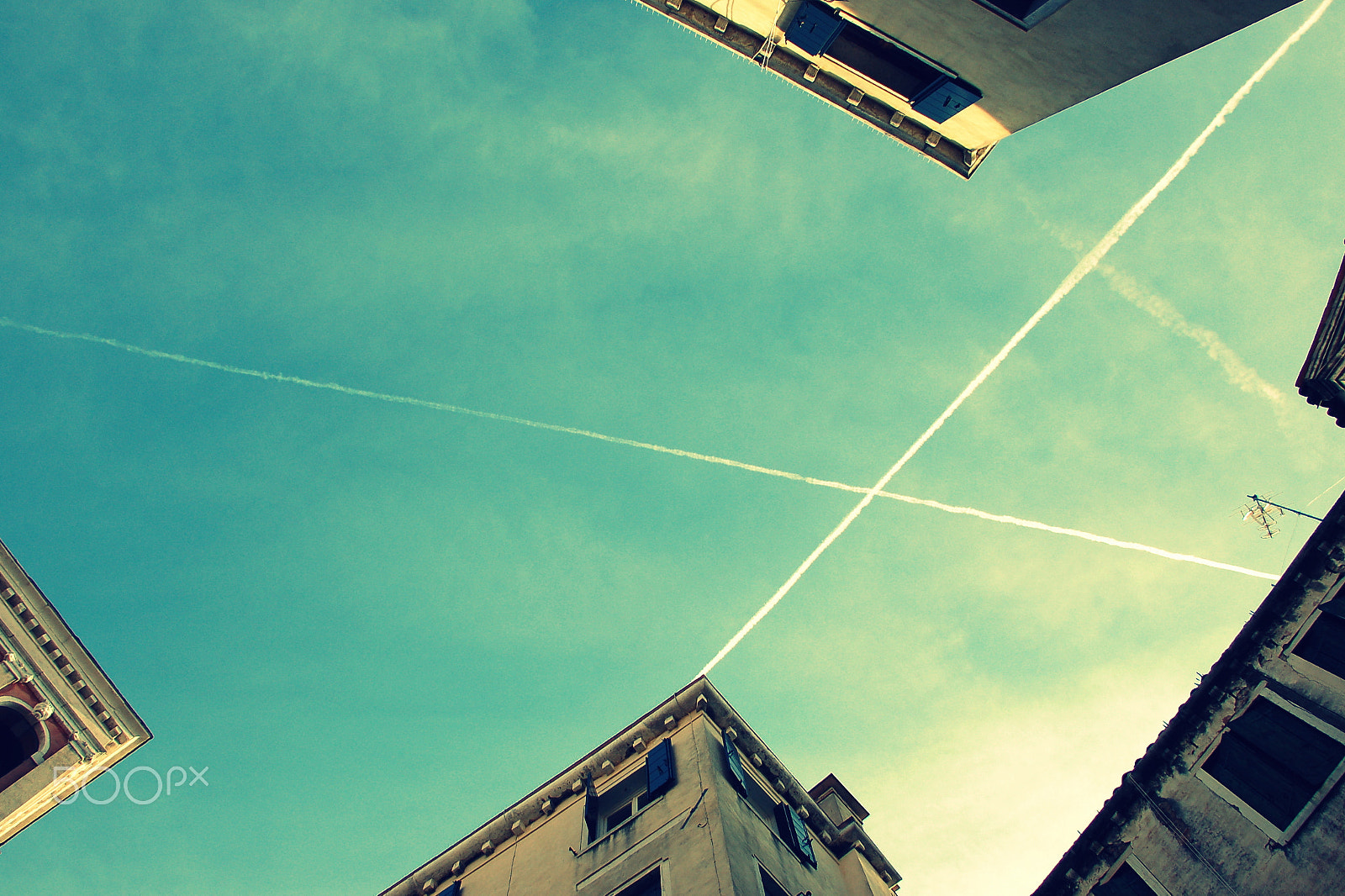 Nikon D50 sample photo. Splitting sky of venice photography