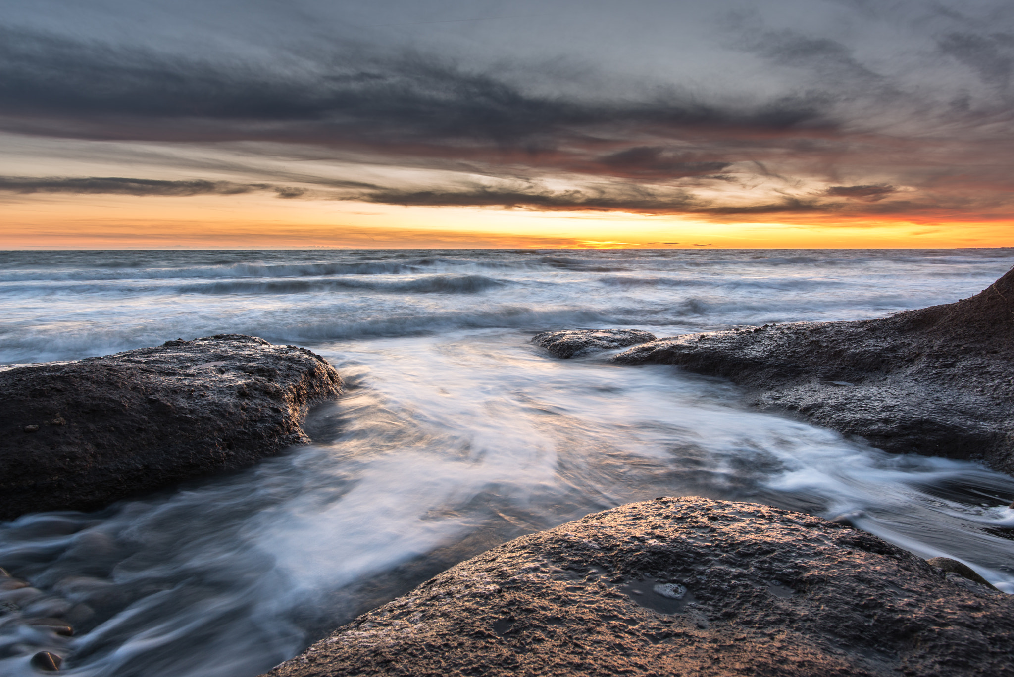 Nikon D800E + Nikon AF-S Nikkor 20mm F1.8G ED sample photo. Clay and sea photography