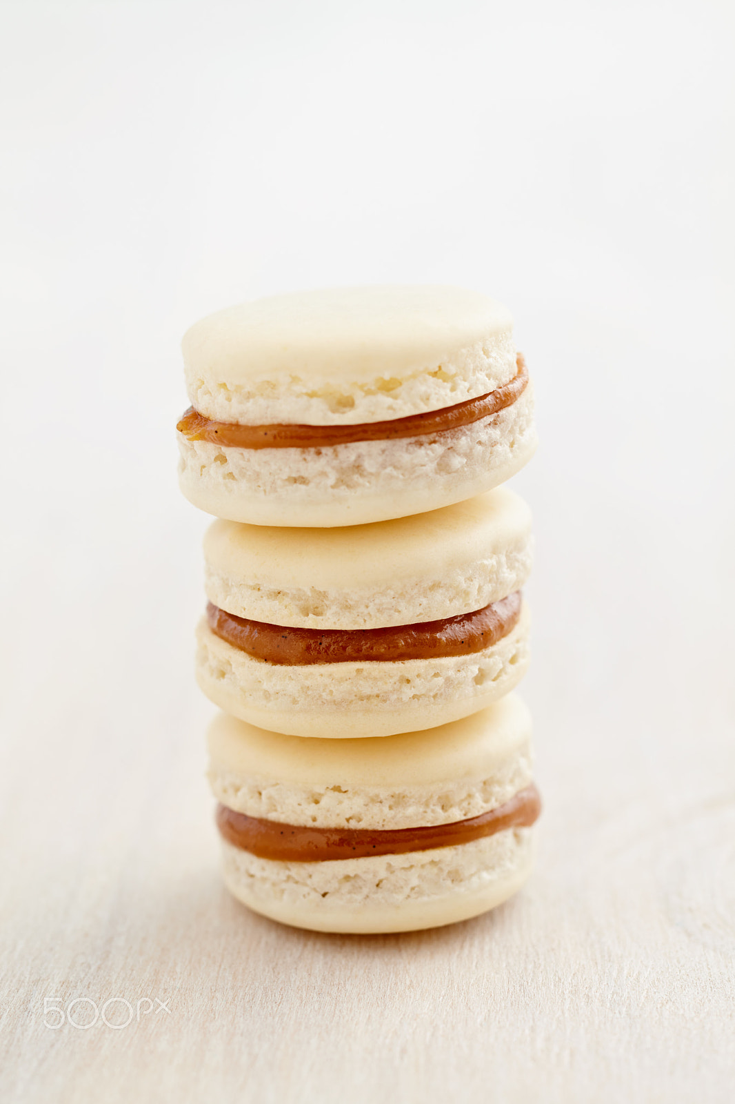 Canon TS-E 90mm F2.8 Tilt-Shift sample photo. Three macarons with caramell filling photography