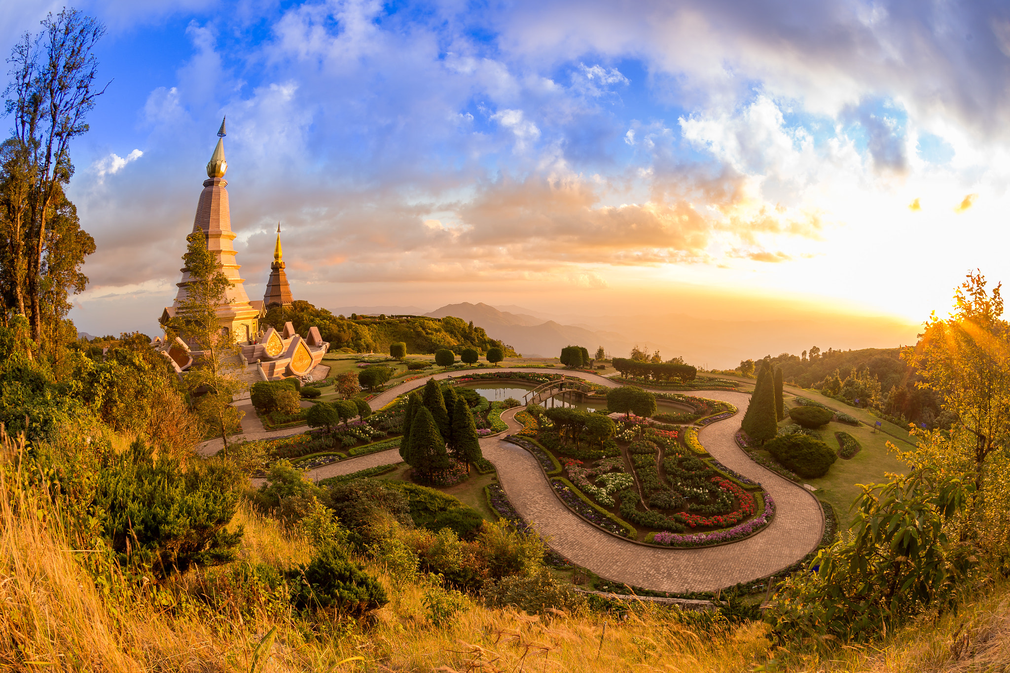 Canon EOS 6D + Canon EF 15mm F2.8 Fisheye sample photo. Sunset over the pagodas of doi inthanon photography