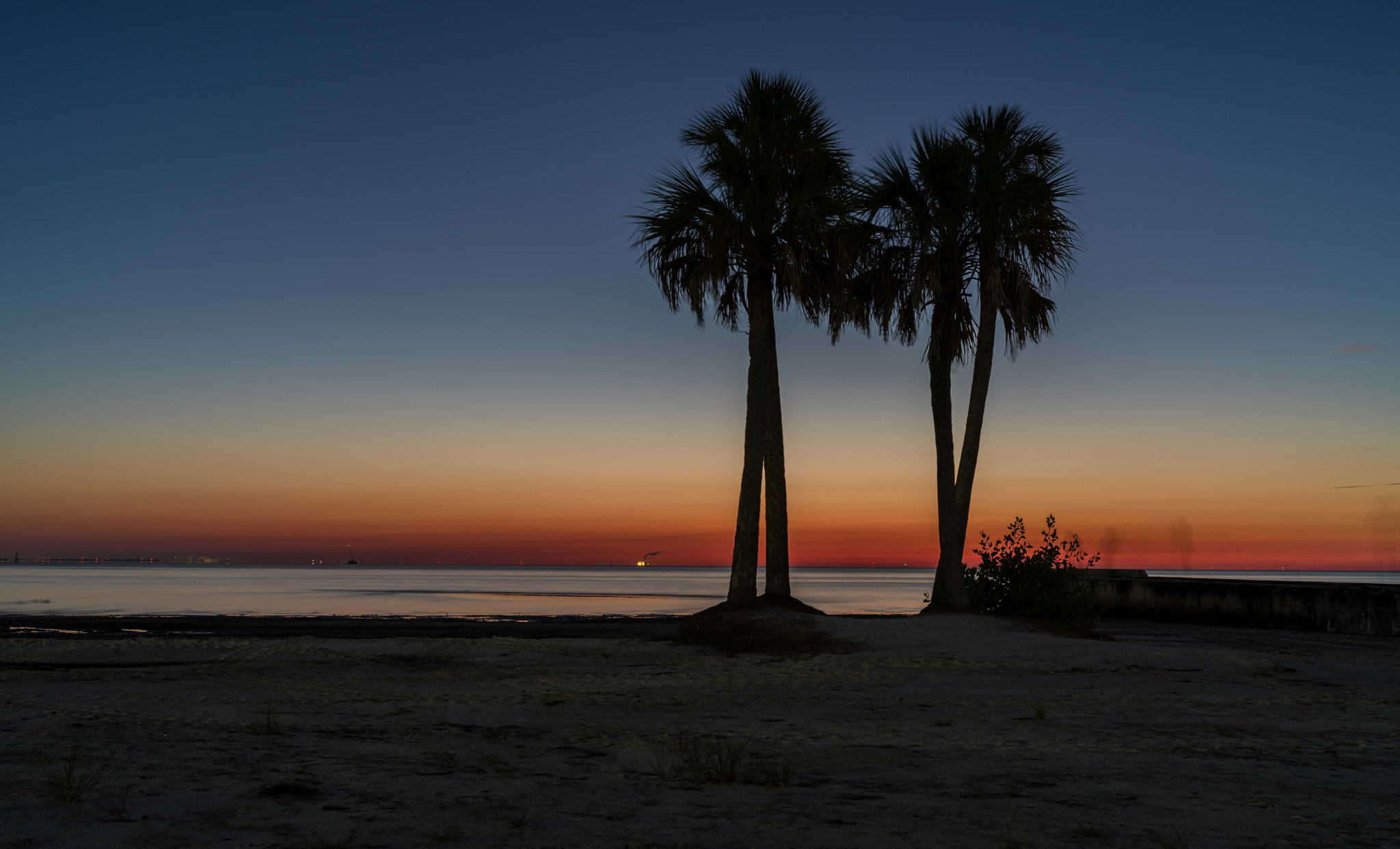 E 35mm F2 sample photo. Peaceful early sunrise photography