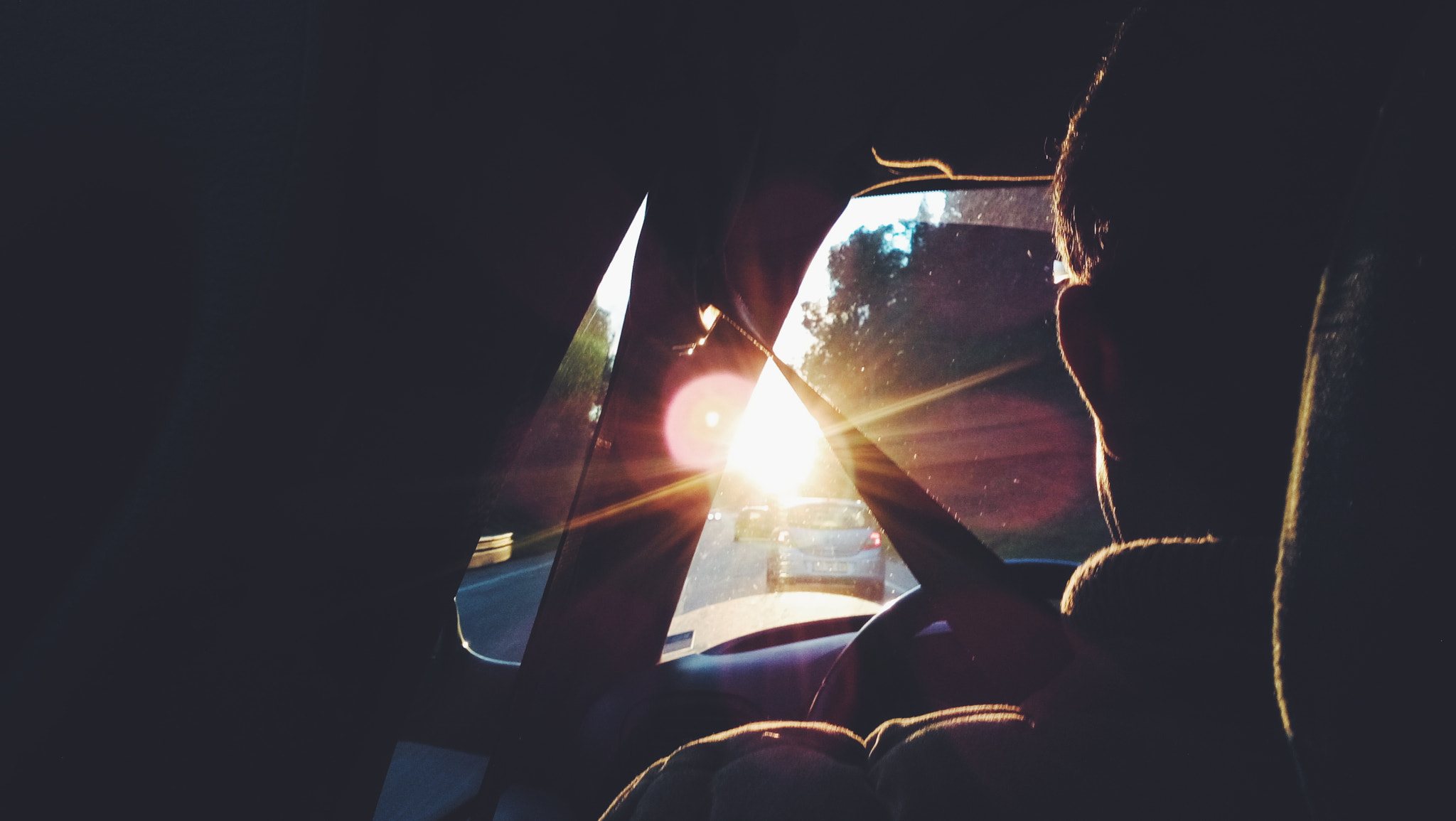 LG H500F sample photo. Backseat photography