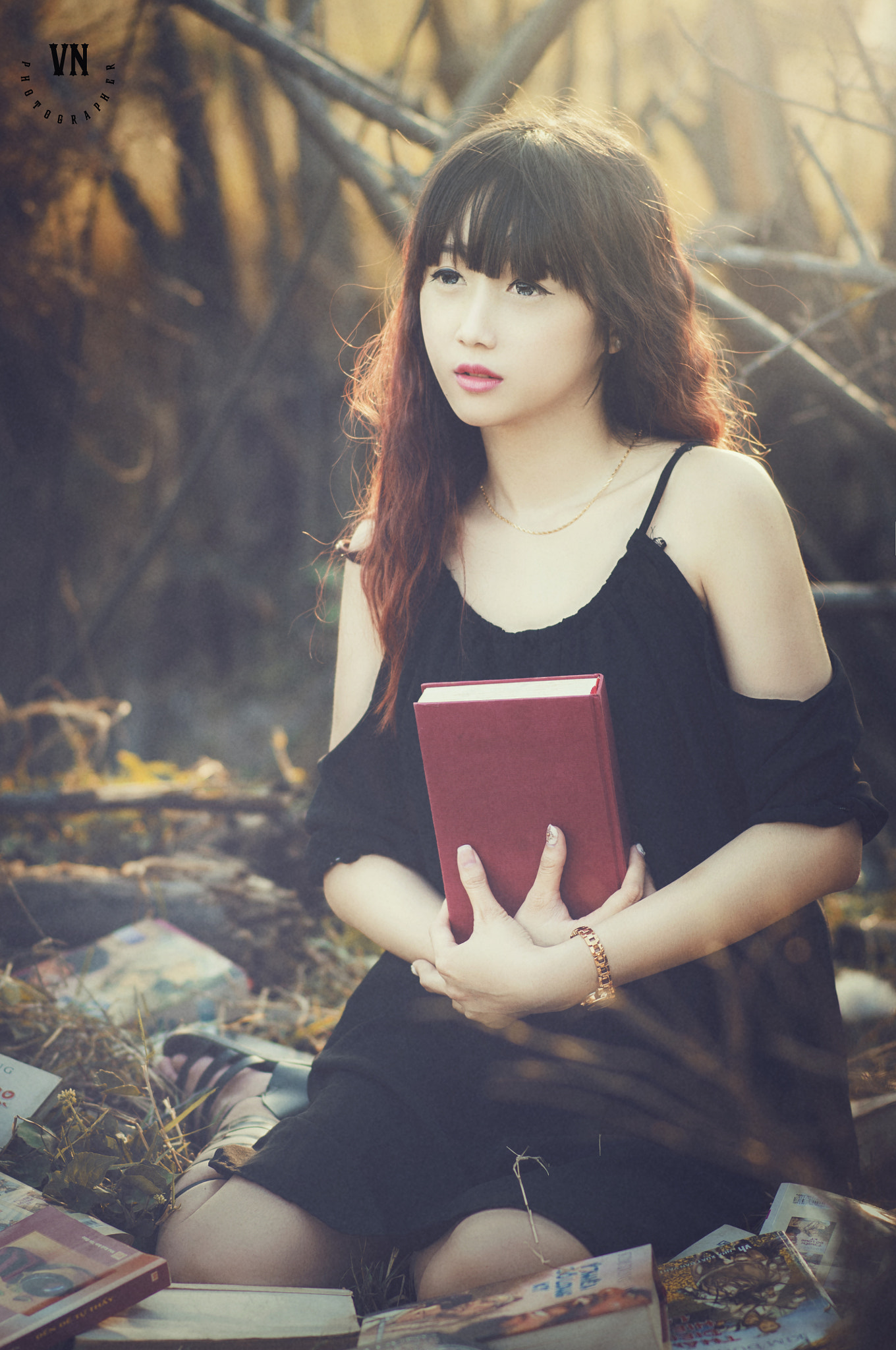 Nikon D300 + Nikon AF-S Nikkor 85mm F1.8G sample photo. Linh photography