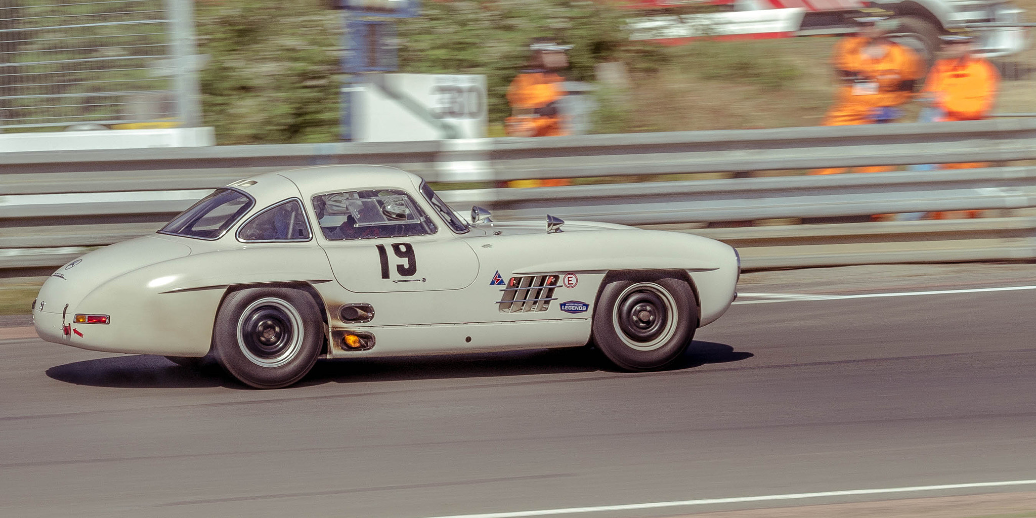 Pentax K-5 sample photo. Mercedes 300m gullwing (1955) le mans legend 2015 photography