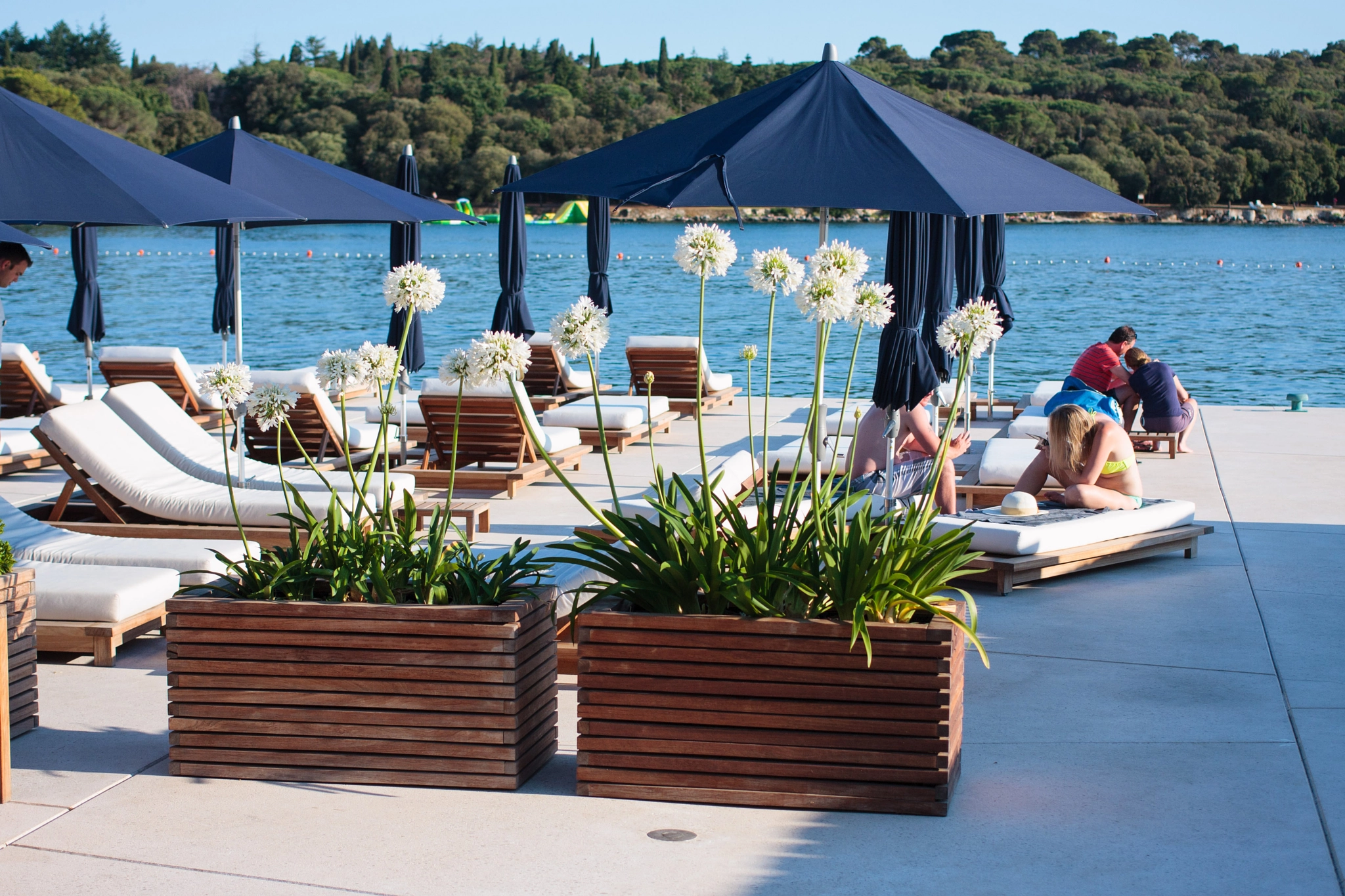 Canon EOS 40D + Canon EF 40mm F2.8 STM sample photo. Mulini beach club rovinj photography