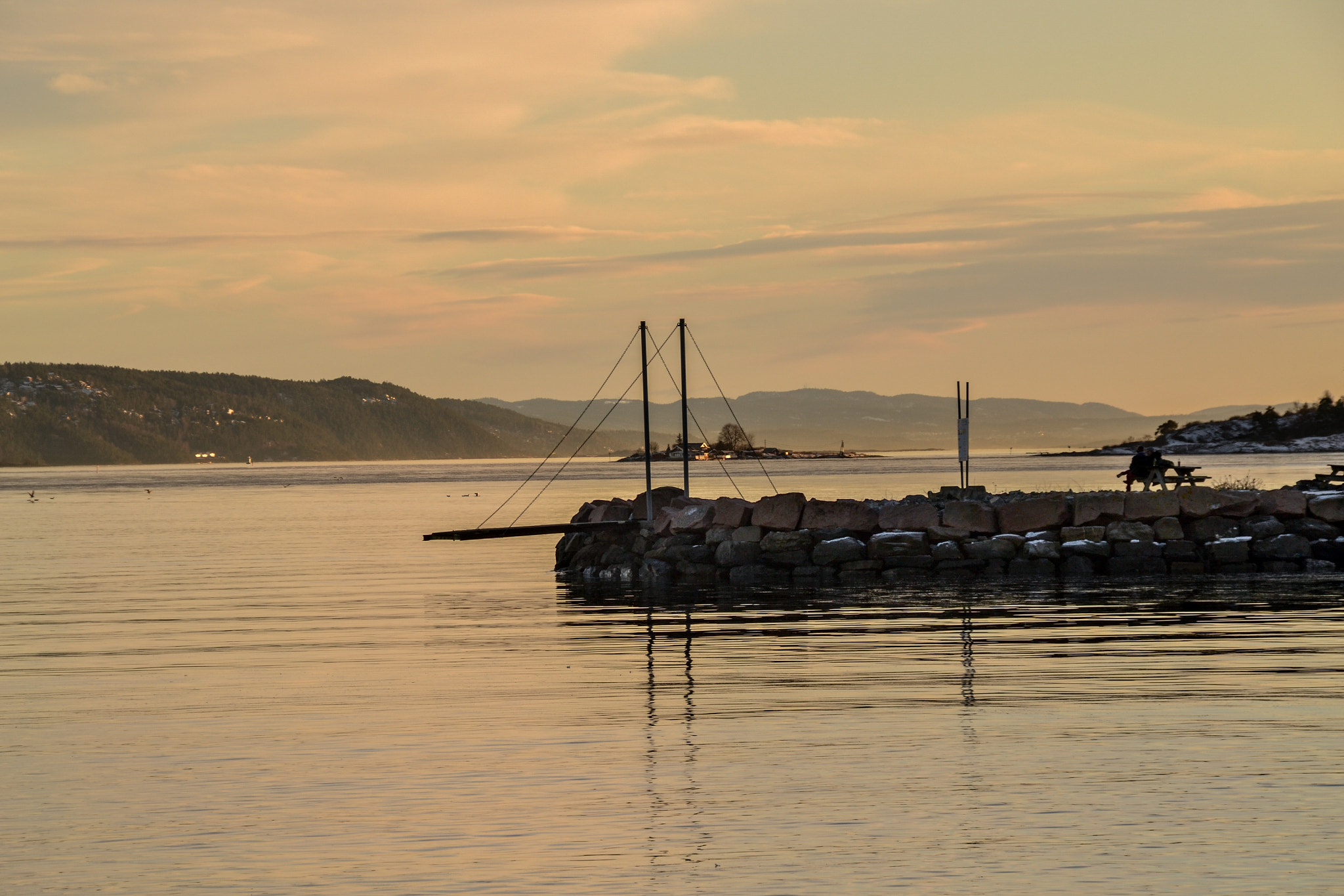 Sigma 18-200mm F3.5-6.3 DC OS HSM sample photo. Lysaker trampoline photography