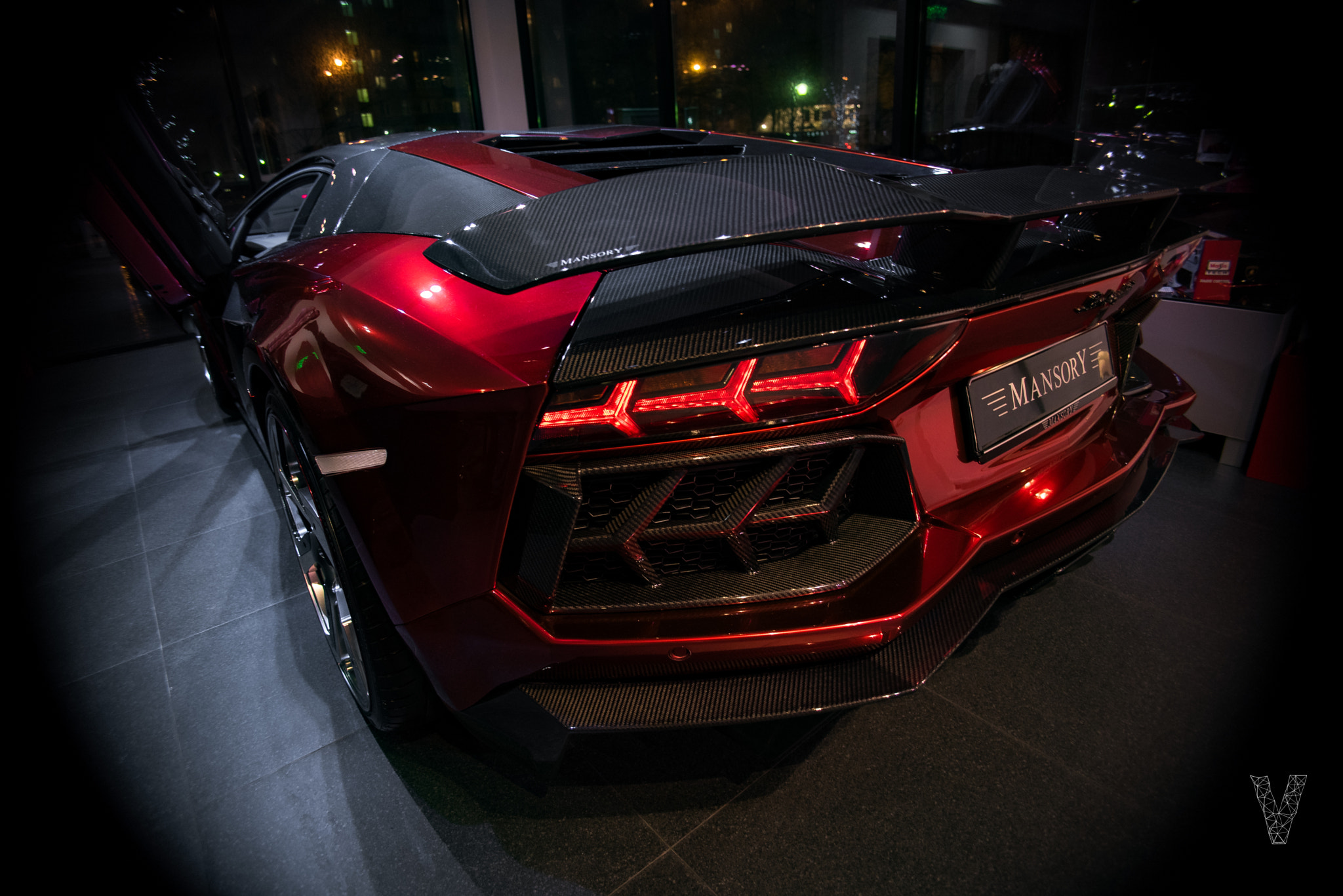 Nikon D750 + Nikon AF-S DX Nikkor 18-55mm F3.5-5.6G VR sample photo. Lamborghini aventador photography