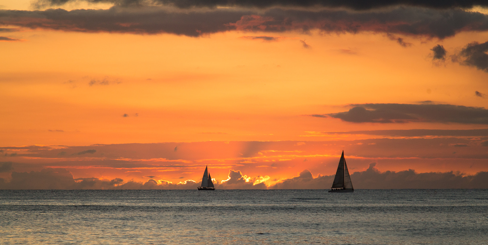 Canon EF 70-200mm F4L IS USM sample photo. Island in the sky photography
