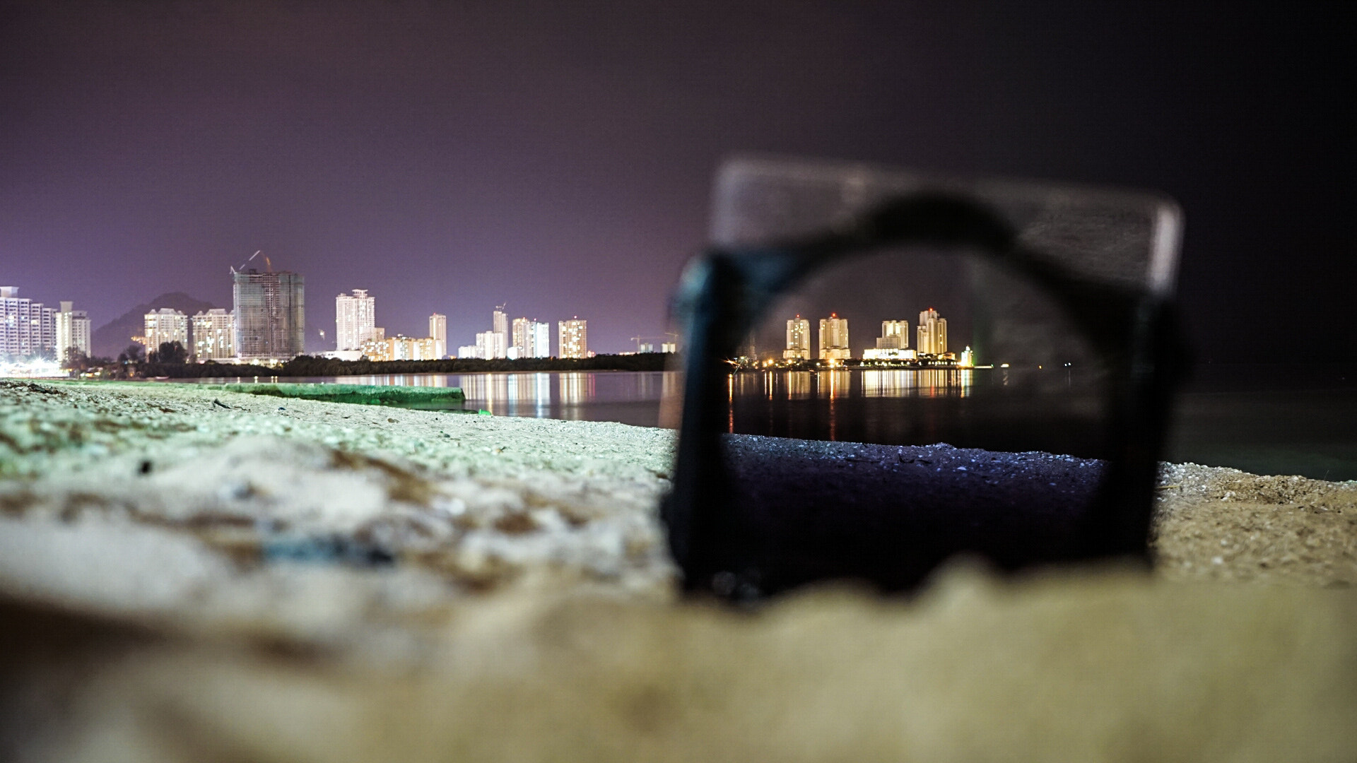 Sony E 20mm F2.8 sample photo. Fliter of vision .. photography