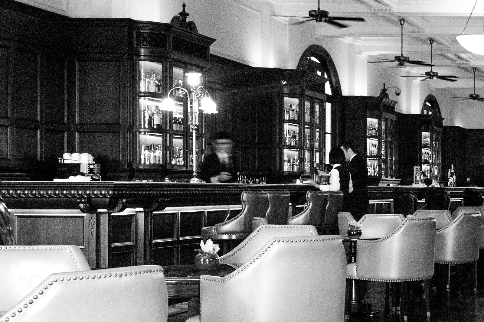 Leica Summilux-M 35mm F1.4 ASPH sample photo. Shanghai waldorf barman photography