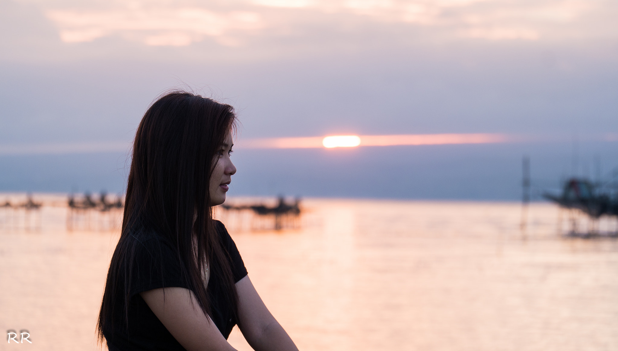 Fujifilm X-A1 + Fujifilm XC 50-230mm F4.5-6.7 OIS sample photo. The sunrise photography