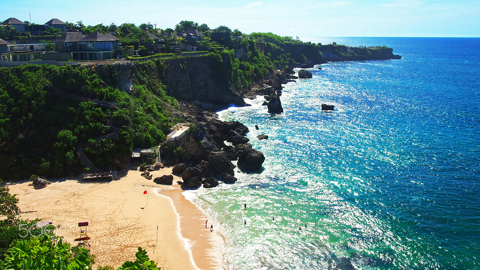 Olympus M.Zuiko Digital 14-42mm F3.5-5.6 II sample photo. The beach and the cliff. jimbaran. bali photography